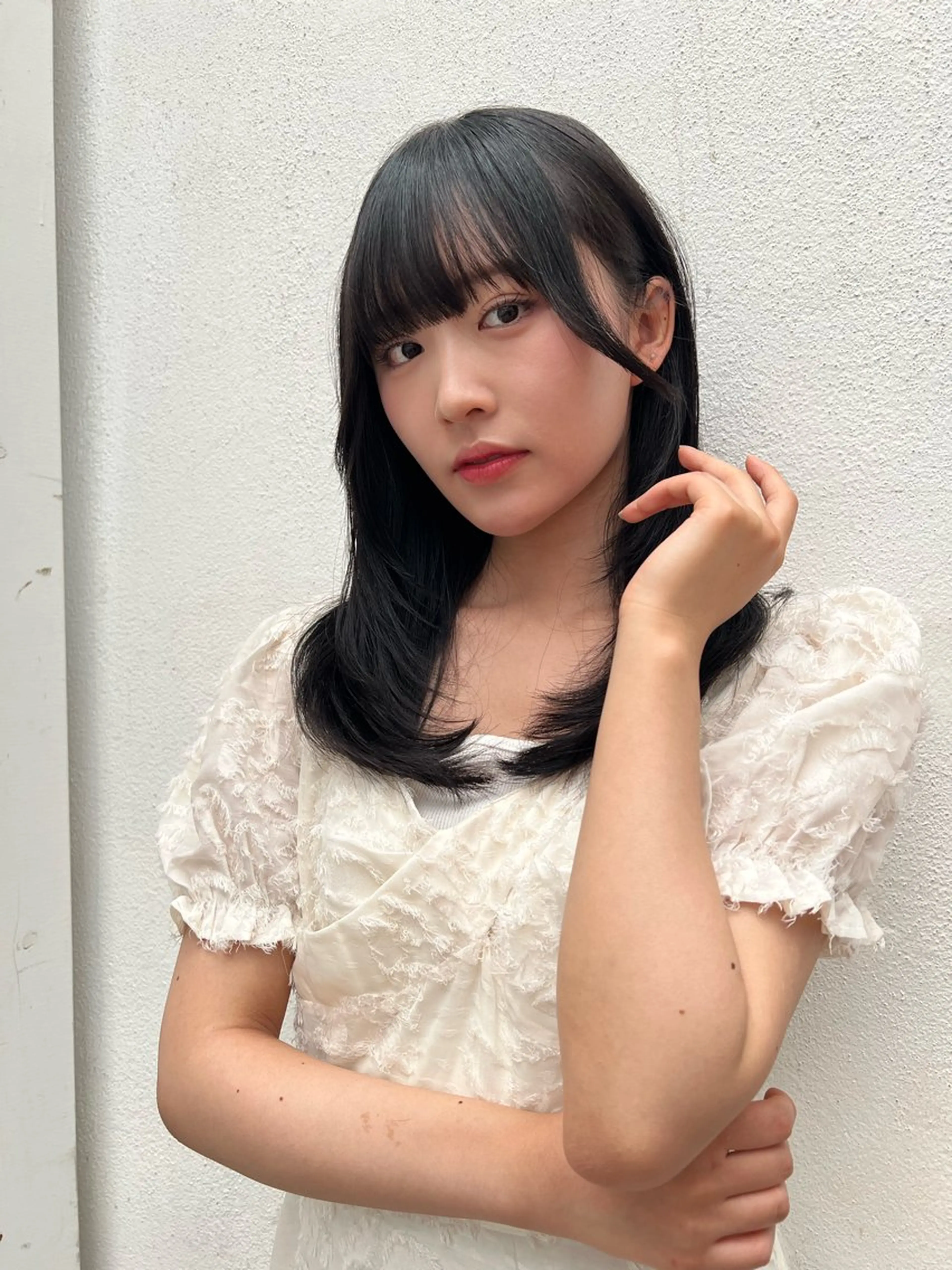 ミディアム 顔まわりレイヤー 顔周りカット レイヤーカット カット ヘアカラー トリートメント ‎🤍くびれレイヤー /韓国風🖤菊池瑛士のヘアスタイル