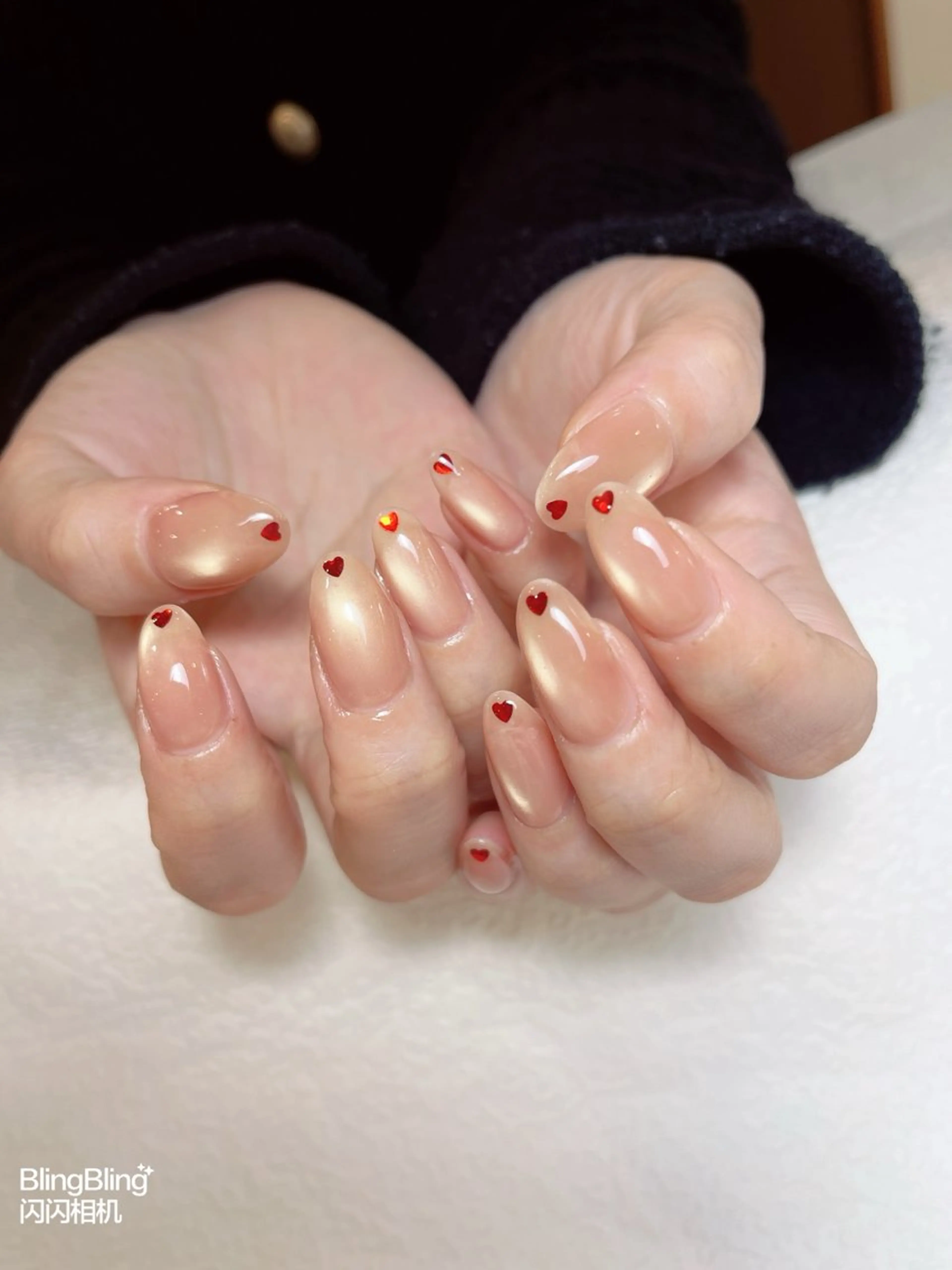 ネイル ボルドー チークネイル フラッシュネイル キラキラネイル 韓国ネイル ハンドネイル Floria ユイのネイルデザイン