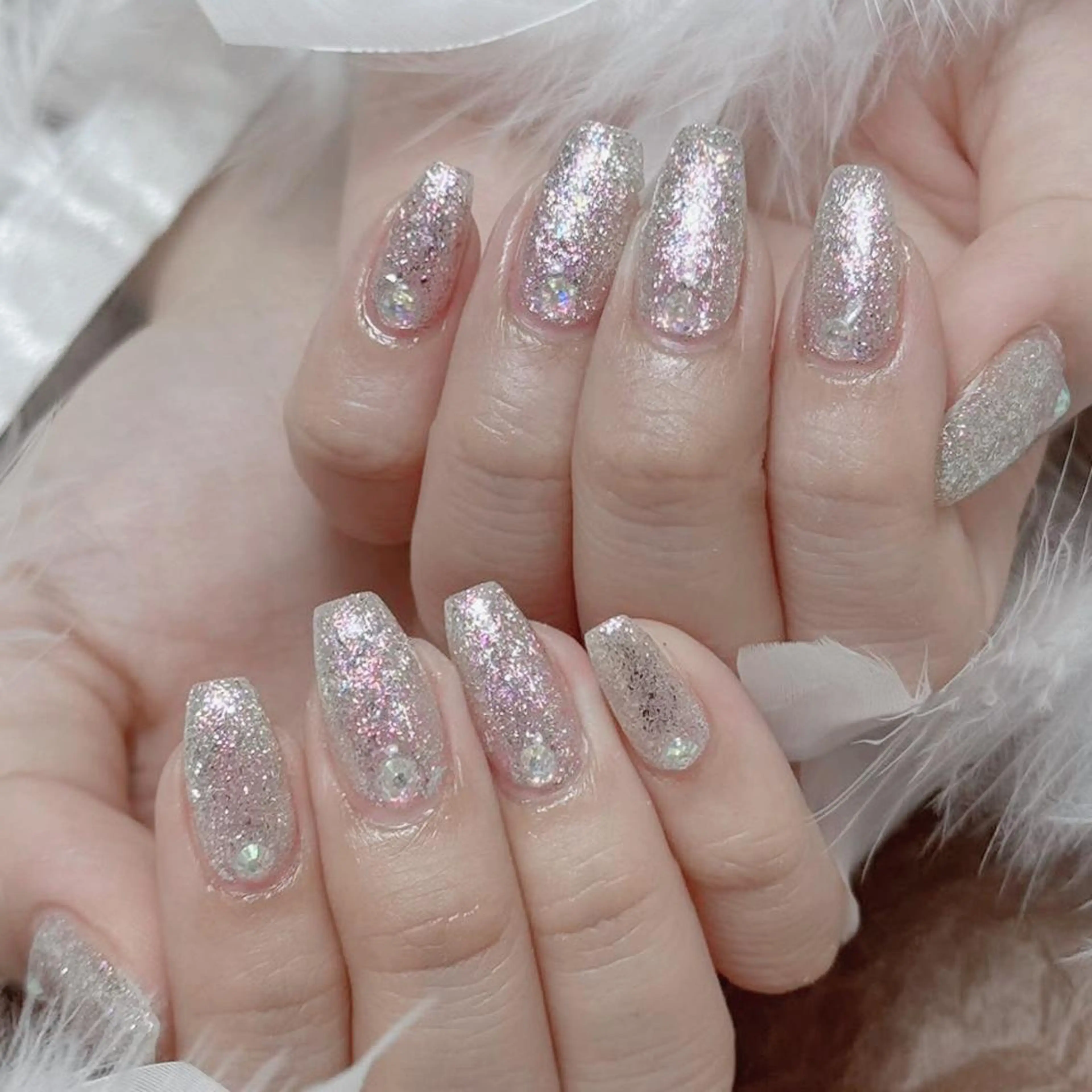 ネイル アートネイル オーロラネイル ガーリー キラキラネイル 韓国ネイル ハンドネイル Diamond NAIL💝のネイルデザイン