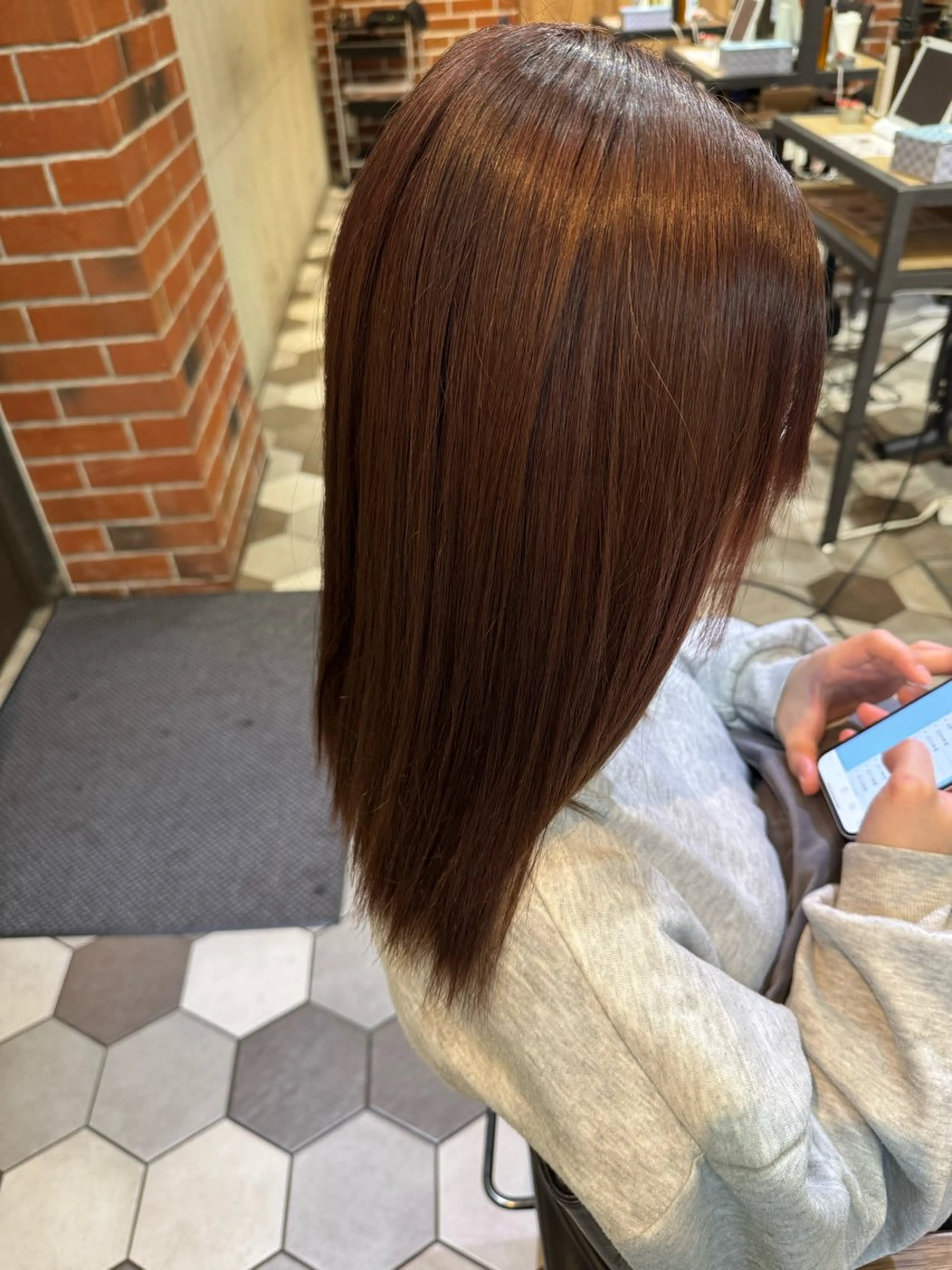 ミディアム カラー ヘアカラー 近藤 愛理のヘアスタイル