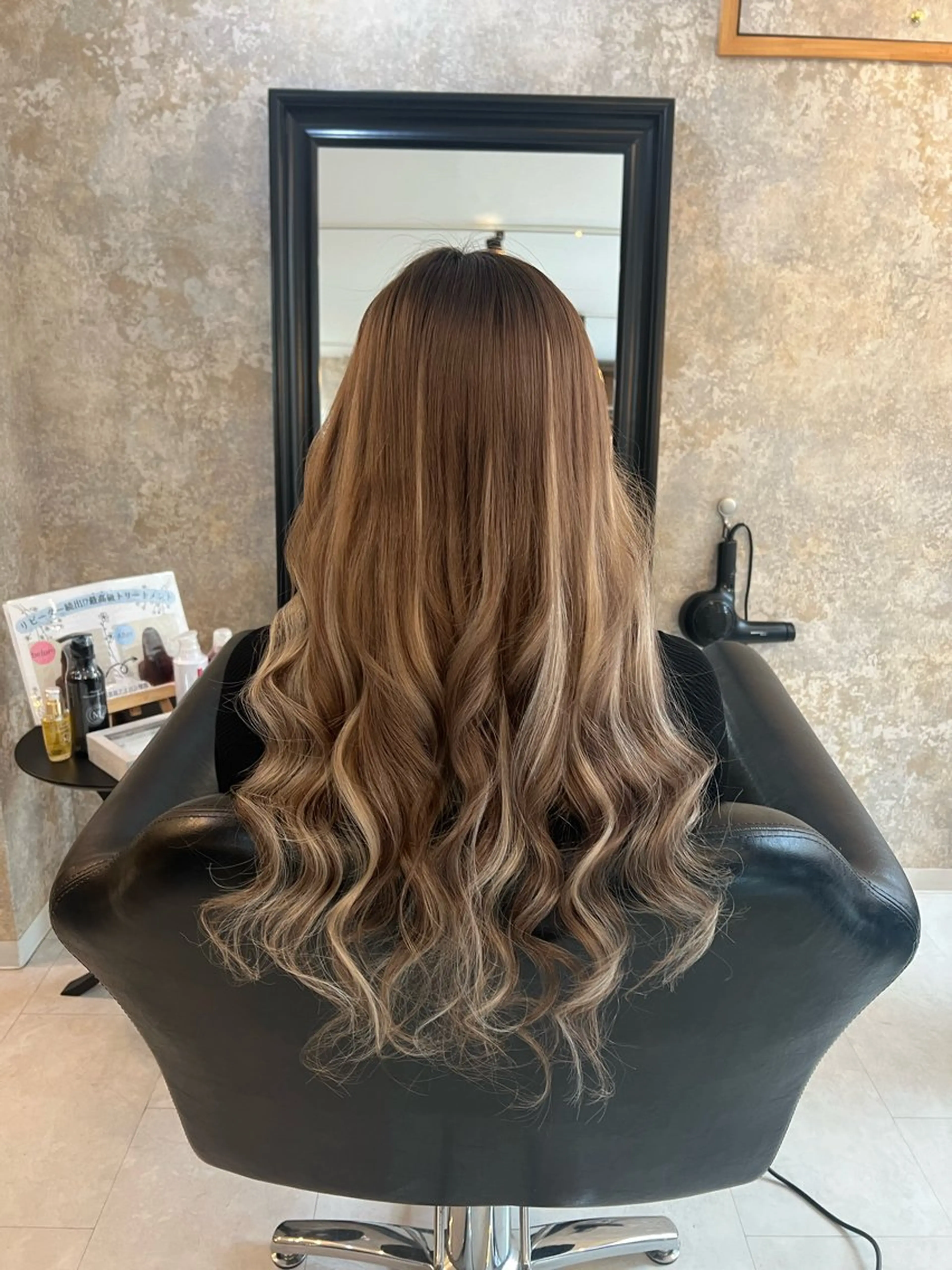 ロング ヘアカラー エクステ Wakita Masakiのヘアスタイル