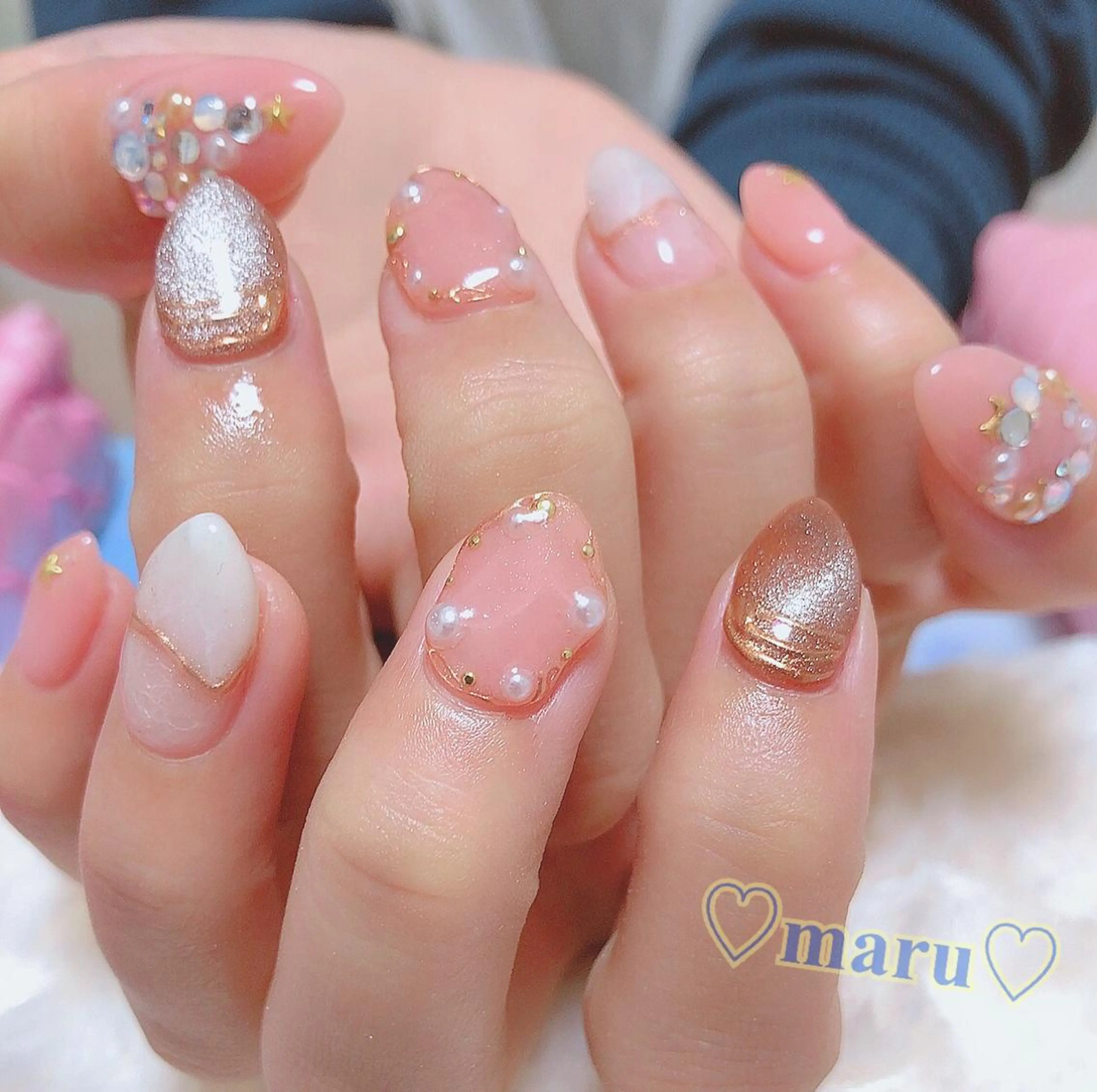 ネイル ハンドネイル フットネイル まるみ ♡のネイルデザイン