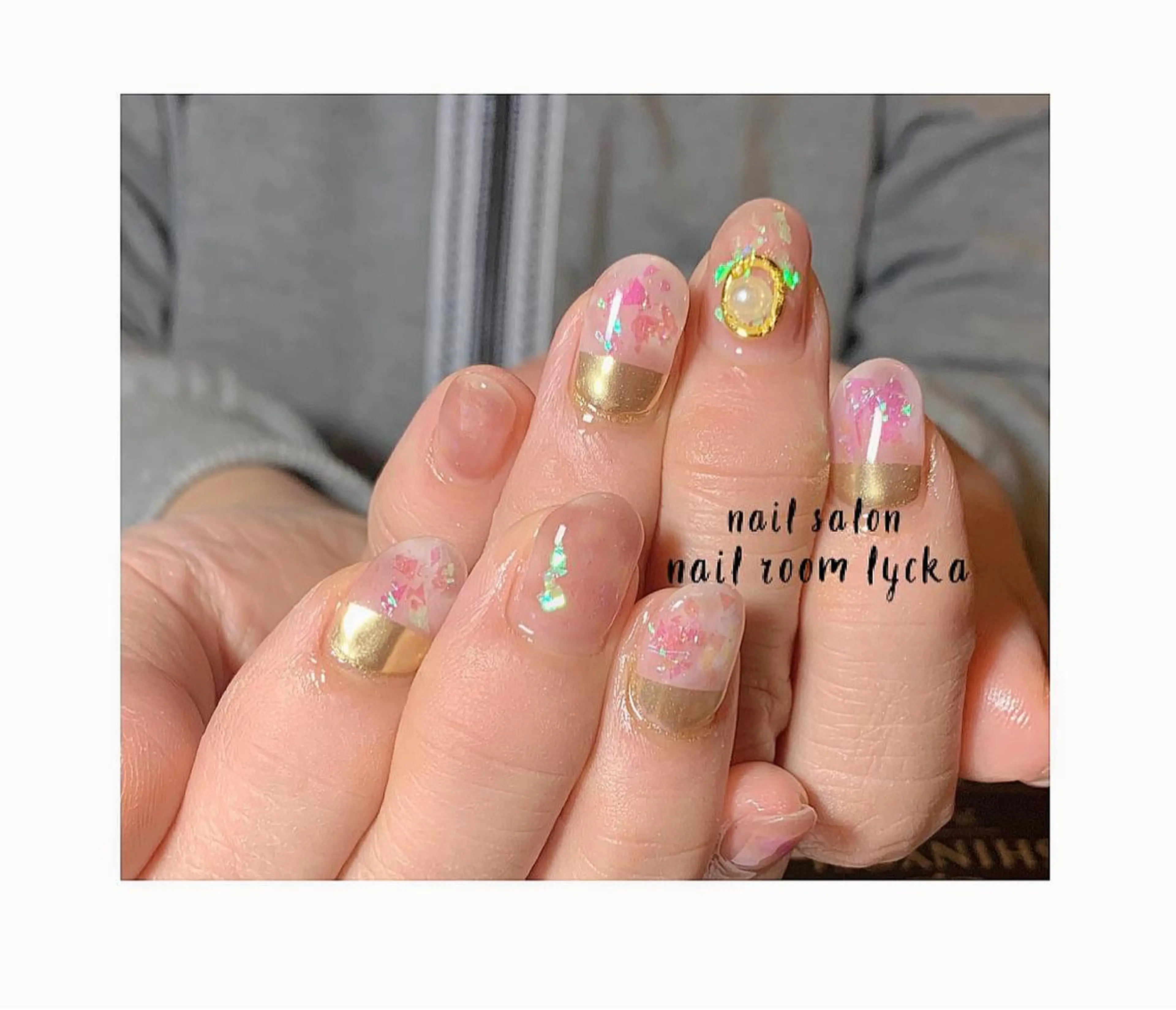 ネイル フラワーネイル ジェルネイル ミラーネイル ニュアンスネイル パラジェル ﾈｲﾙﾙｰﾑﾘｯｶ 𝐦𝐚𝐲𝐮のネイルデザイン