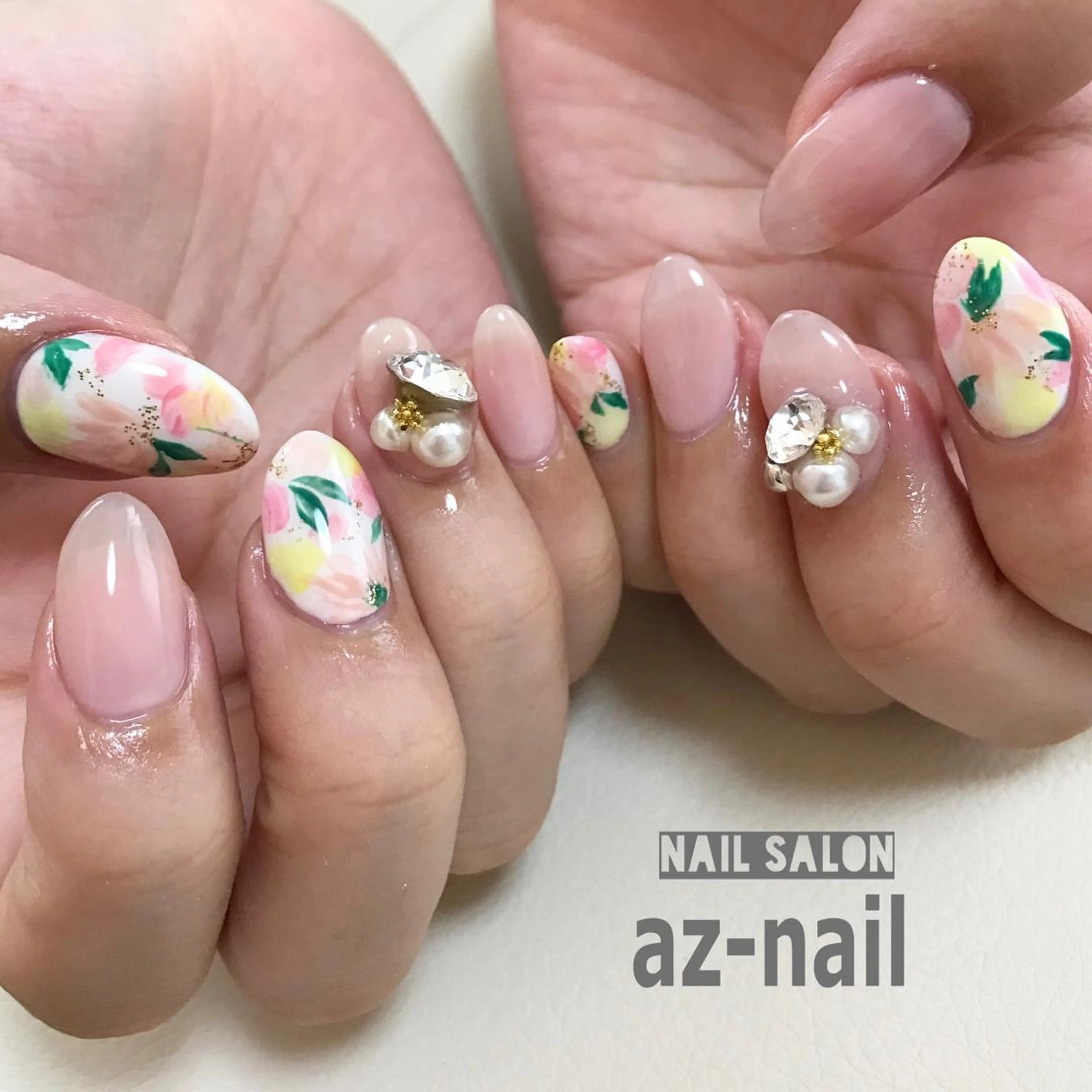 ネイル 井上 梓のネイルデザイン