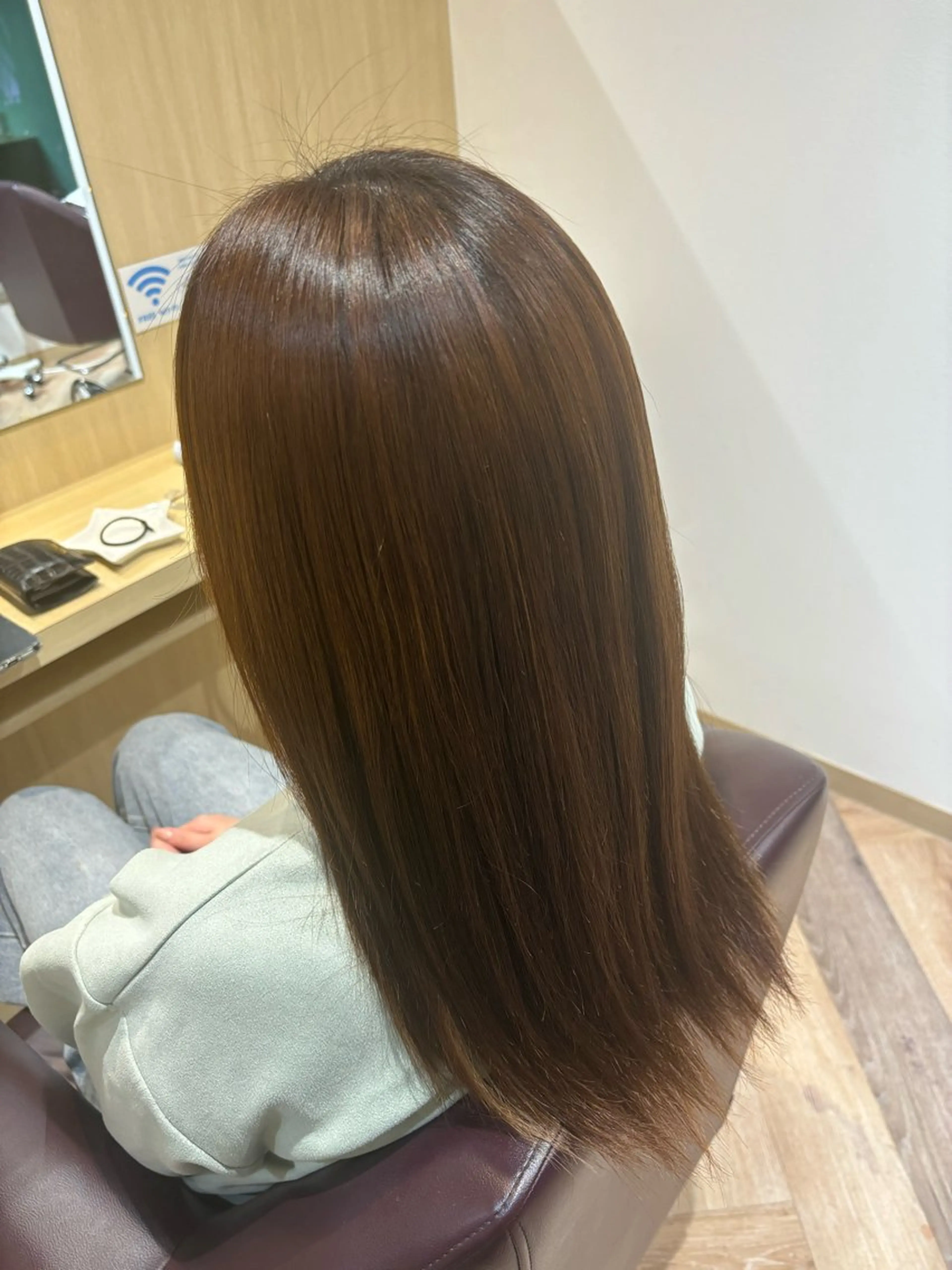 パーマ ゆい/パーマ/レイヤ ー/似合わせカラーのヘアスタイル