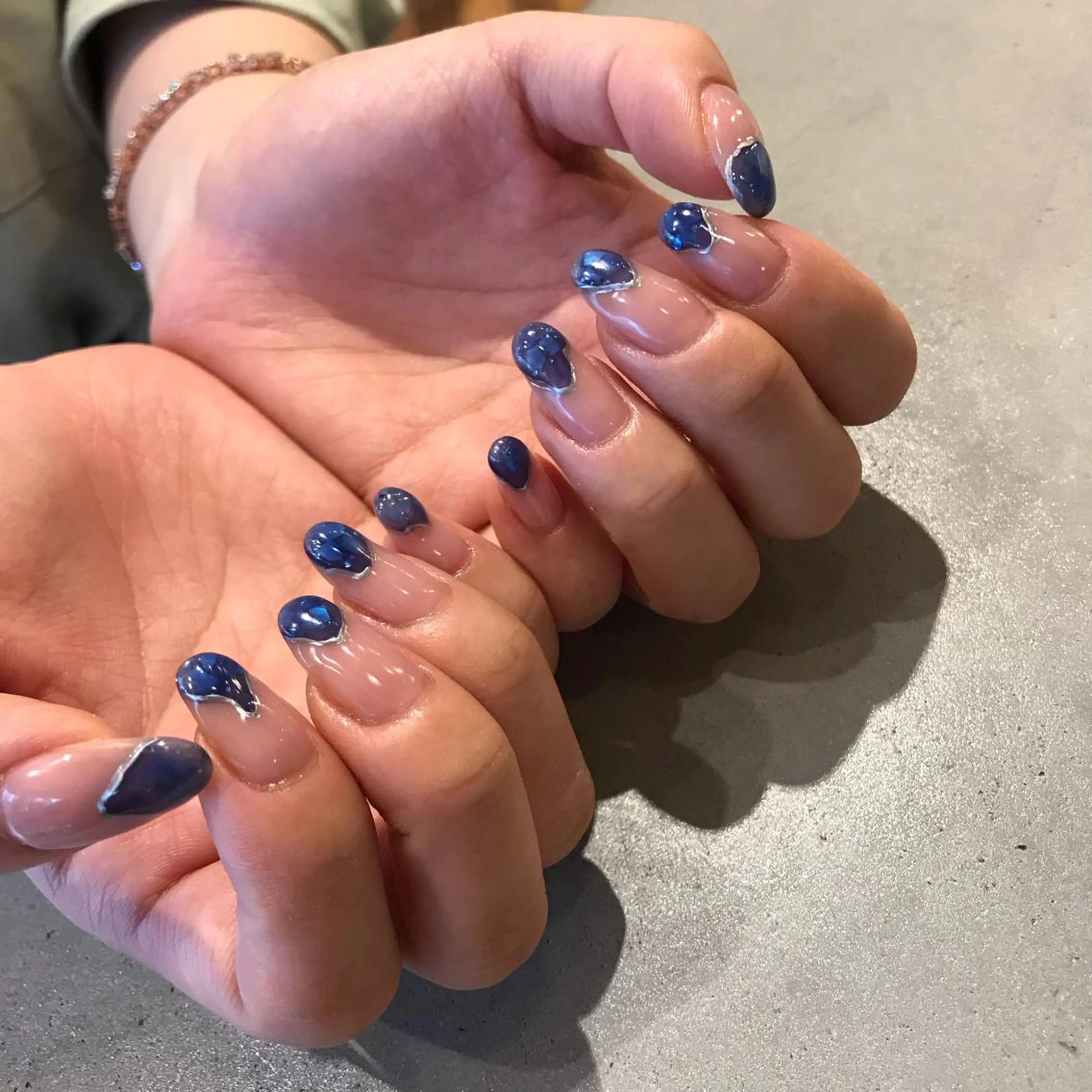 ネイル アートネイル ジェルネイル ミラーネイル 持ち込み ニュアンスネイル ハンドネイル Soeur ネイリストのネイルデザイン