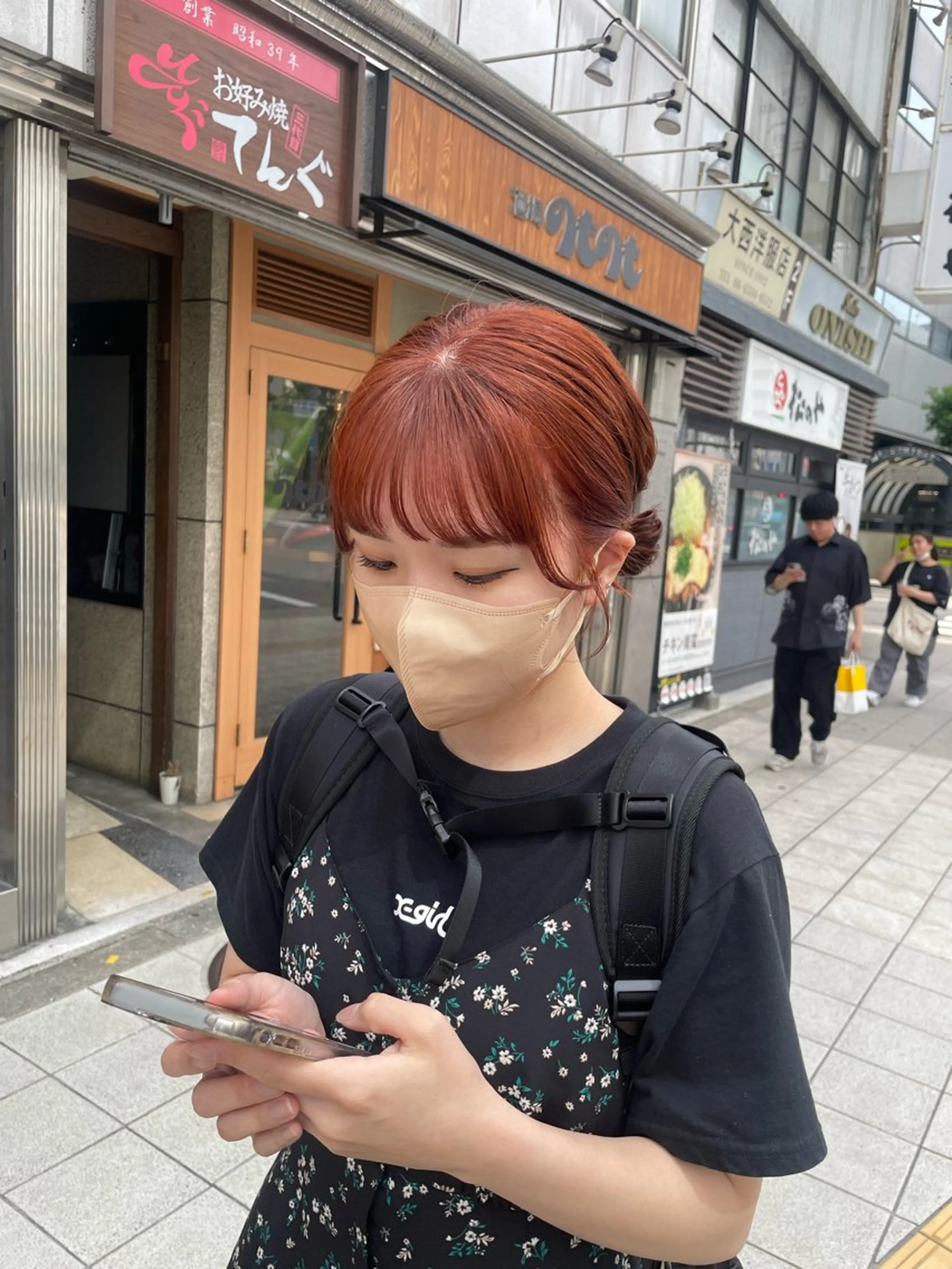 カラー ダブルカラー オレンジ 金城 二千夏のヘアスタイル