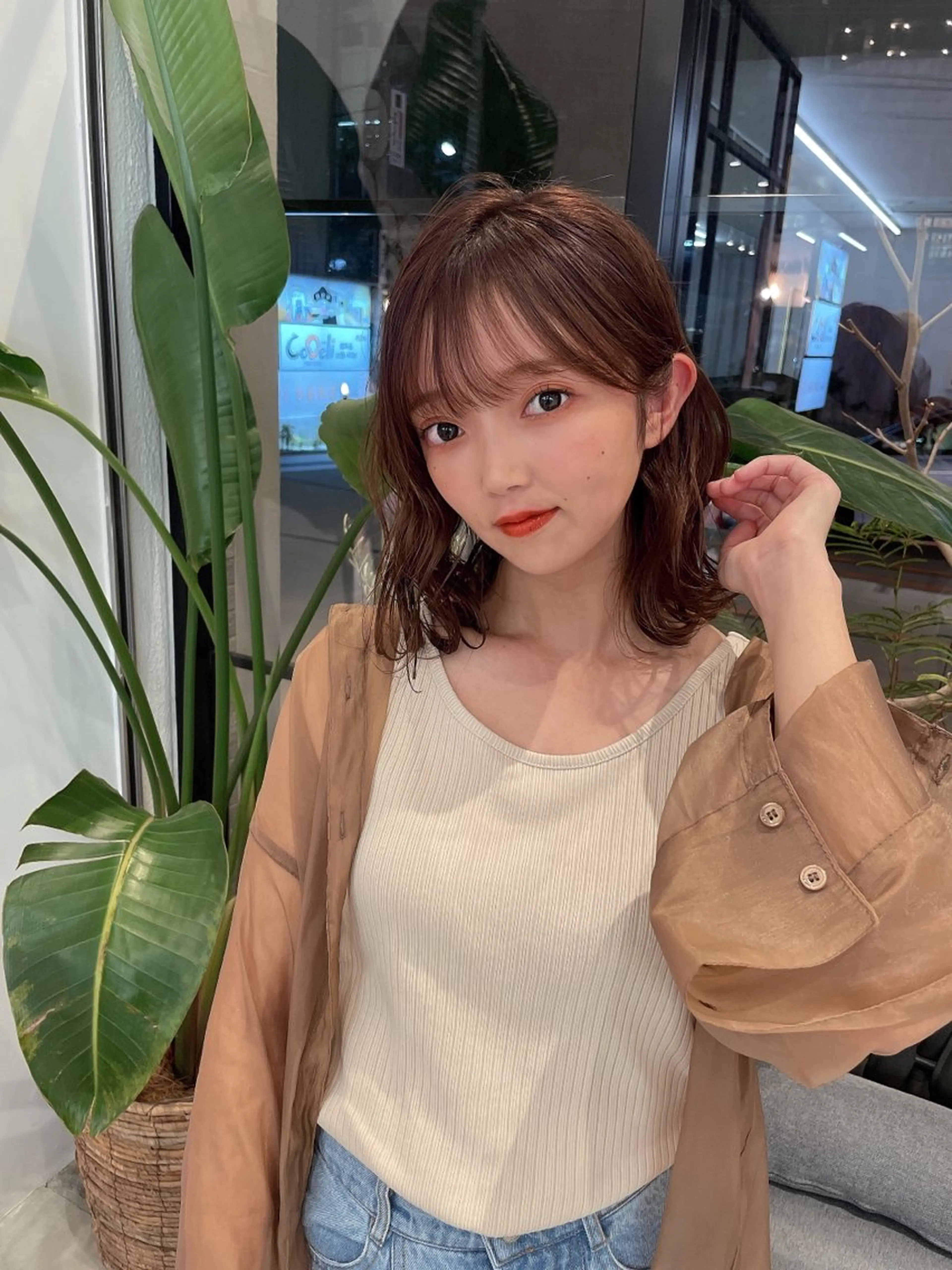 ミディアム 韓国風レイヤーカット 松葉翔のヘアスタイル