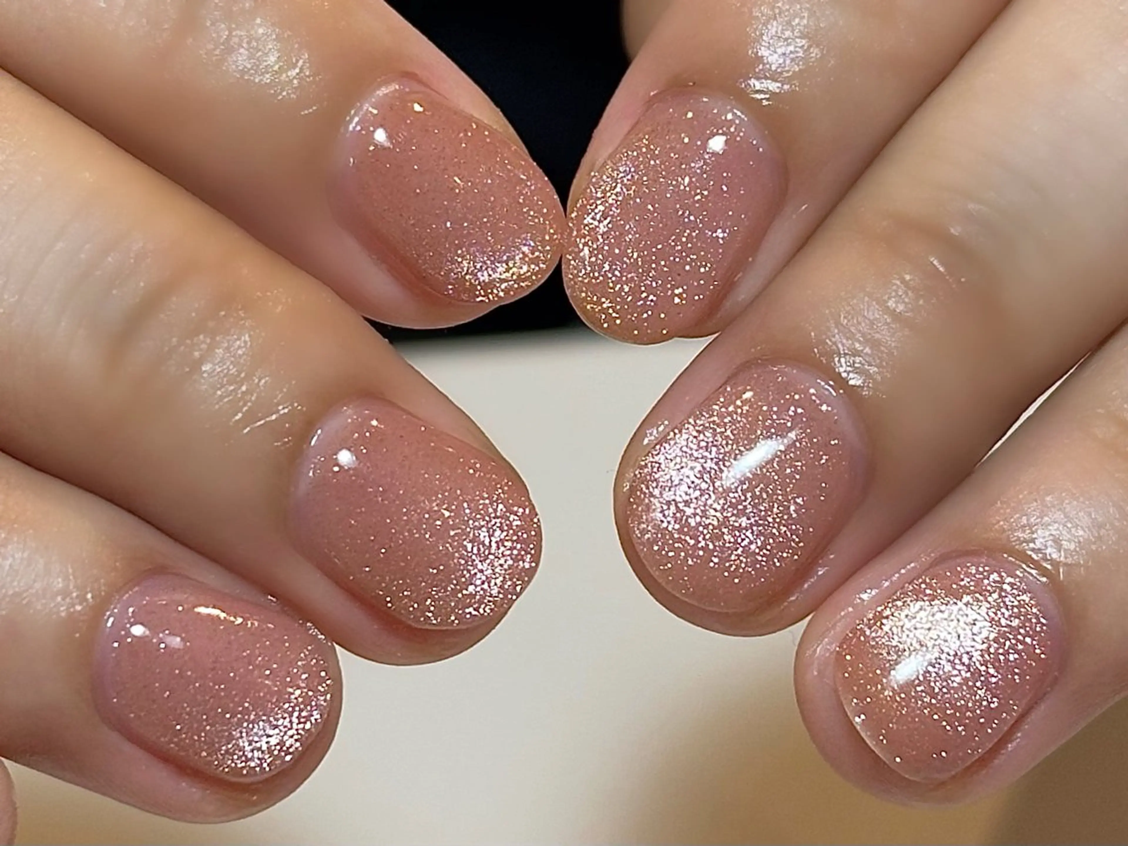 マグネットネイル※アート追加不可（ベタ塗りのみ）【他店オフ・パラジェル込み】の写真