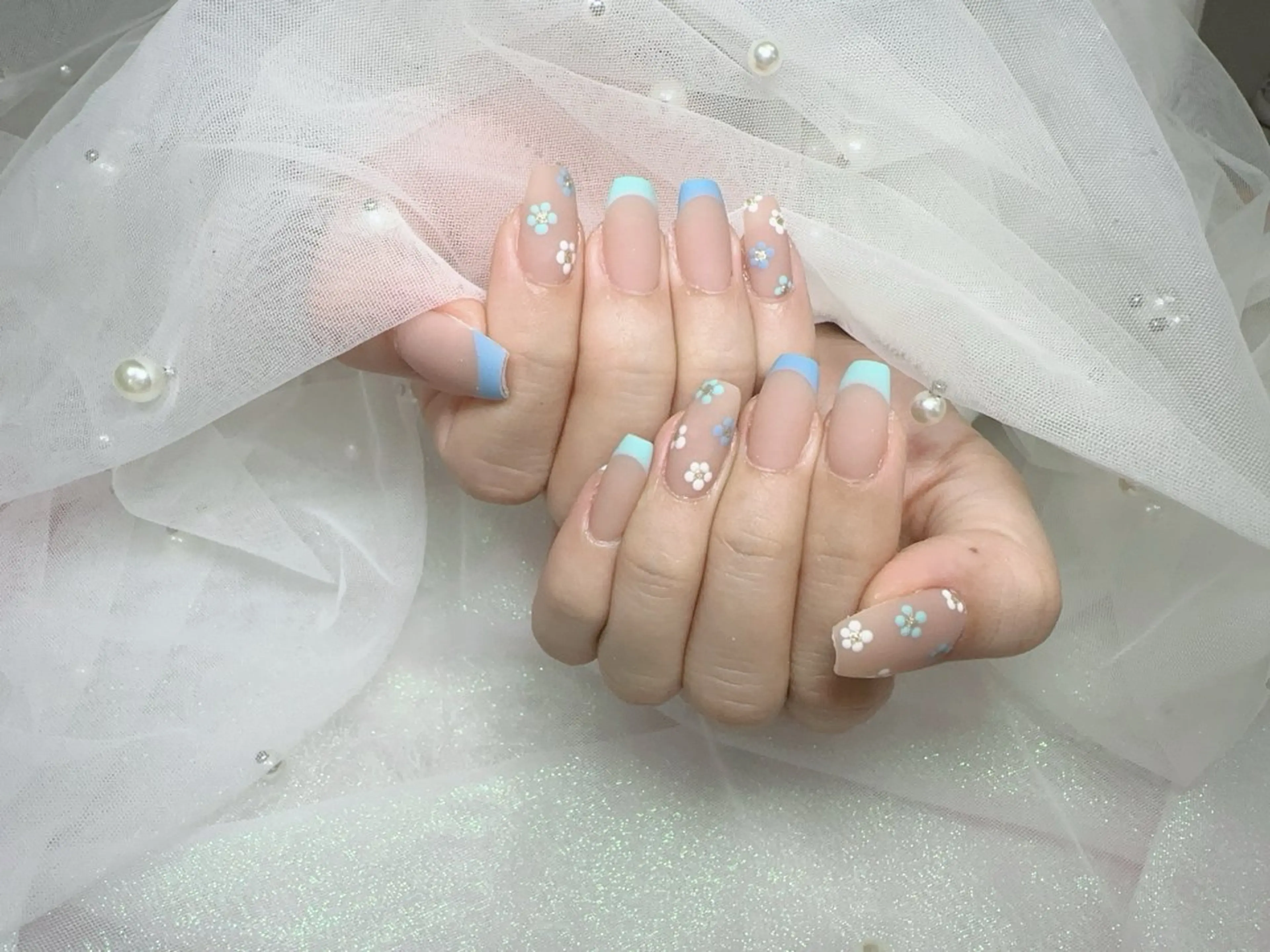 ネイル Hey🌈NAIL 長さ出し専門店のネイルデザイン