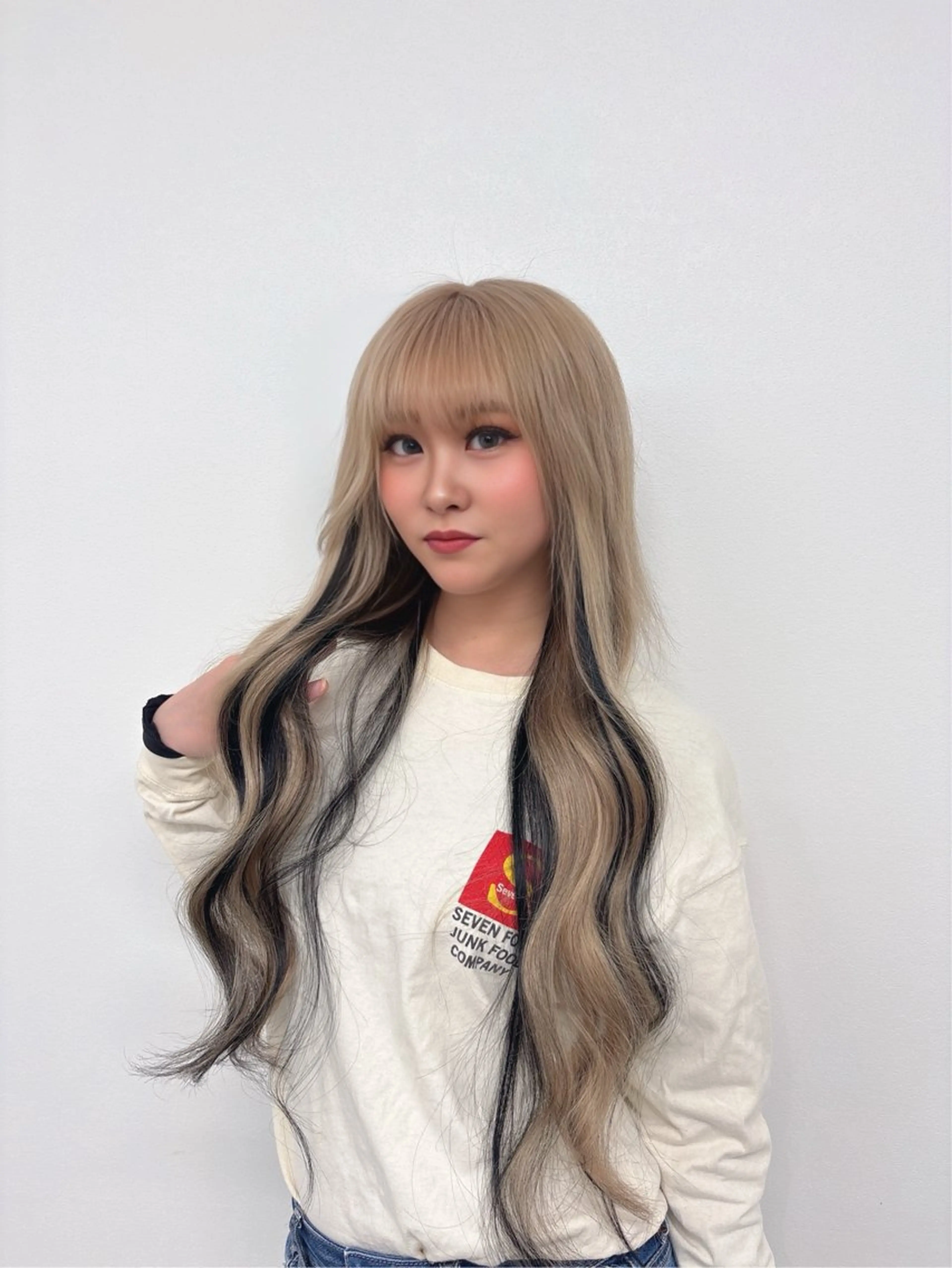 ロング エクステ エクステ CHAiL所属・カラーエクステ koukiのヘアスタイル