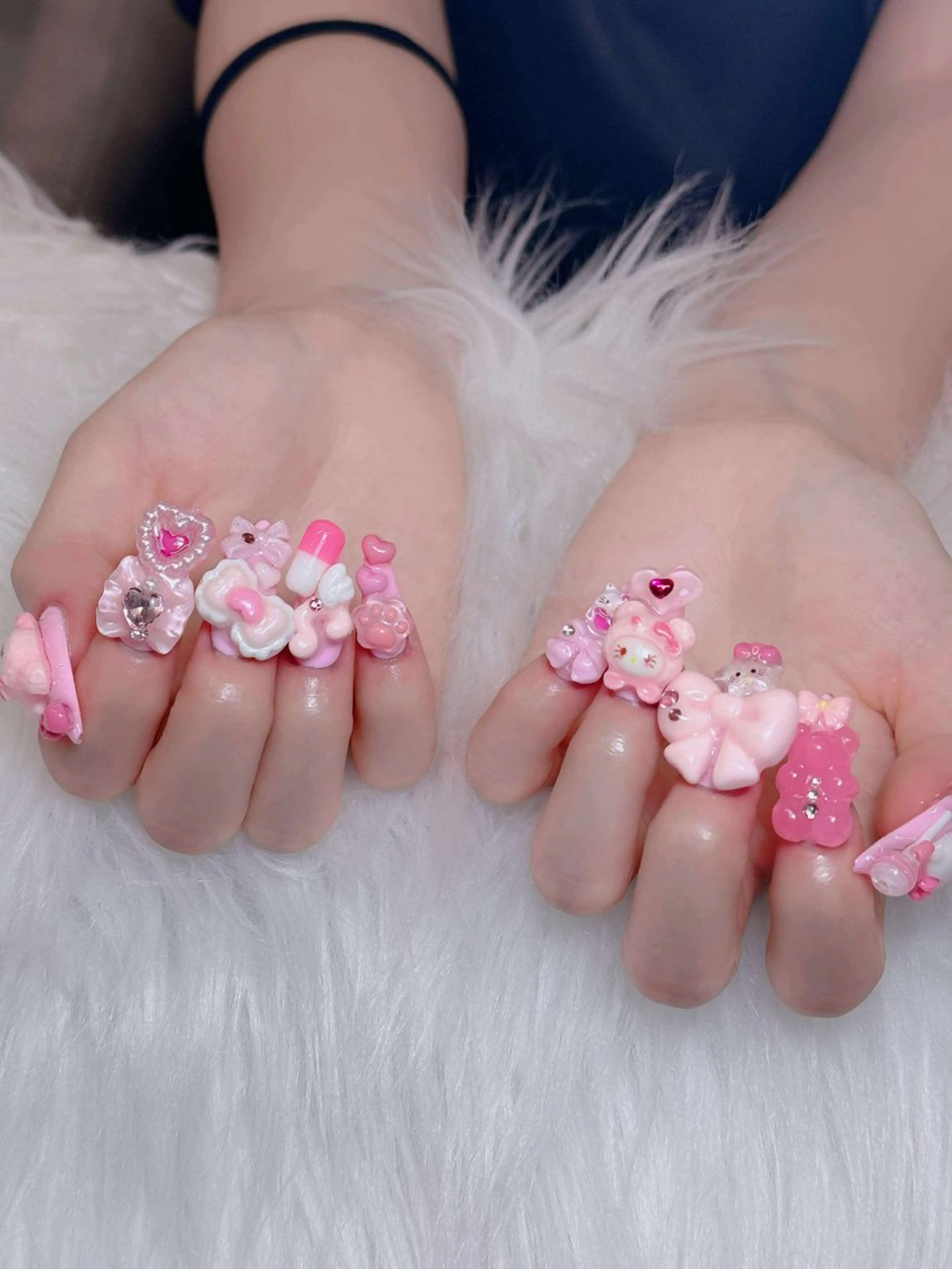 ネイル オーロラネイル チークネイル フットネイル フレンチネイル 韓国ネイル ハンドネイル Lumi Nail 新大久保3‘のネイルデザイン