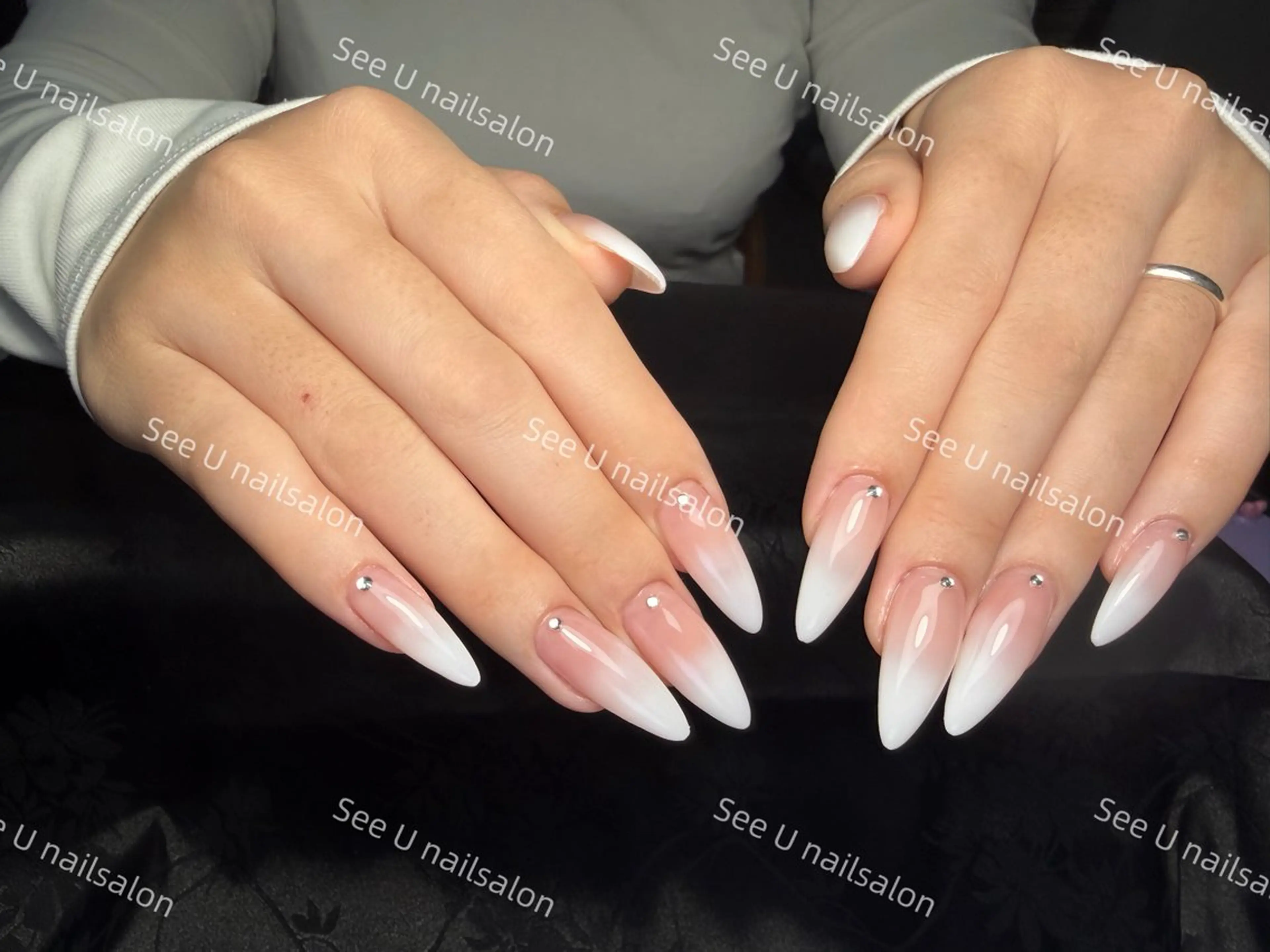 ネイル ハンドネイル See·U  nail salon所属・See.u モモ（南浦和）のネイルデザイン