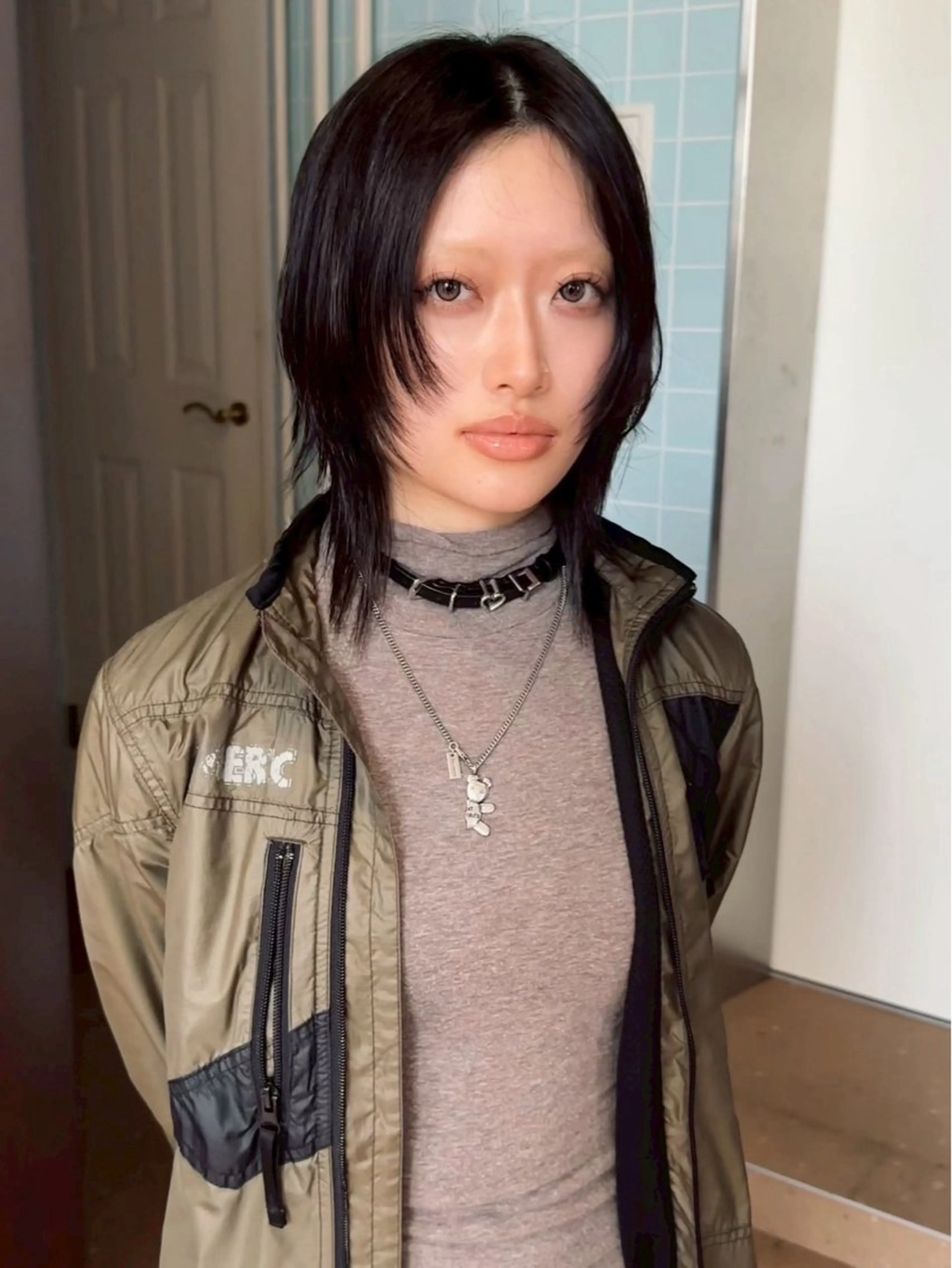 ミディアム 顔まわりレイヤー レイヤーカット ウルフカット カット ウルフ/レイヤー/ 渋谷🔮Yudaiのヘアスタイル