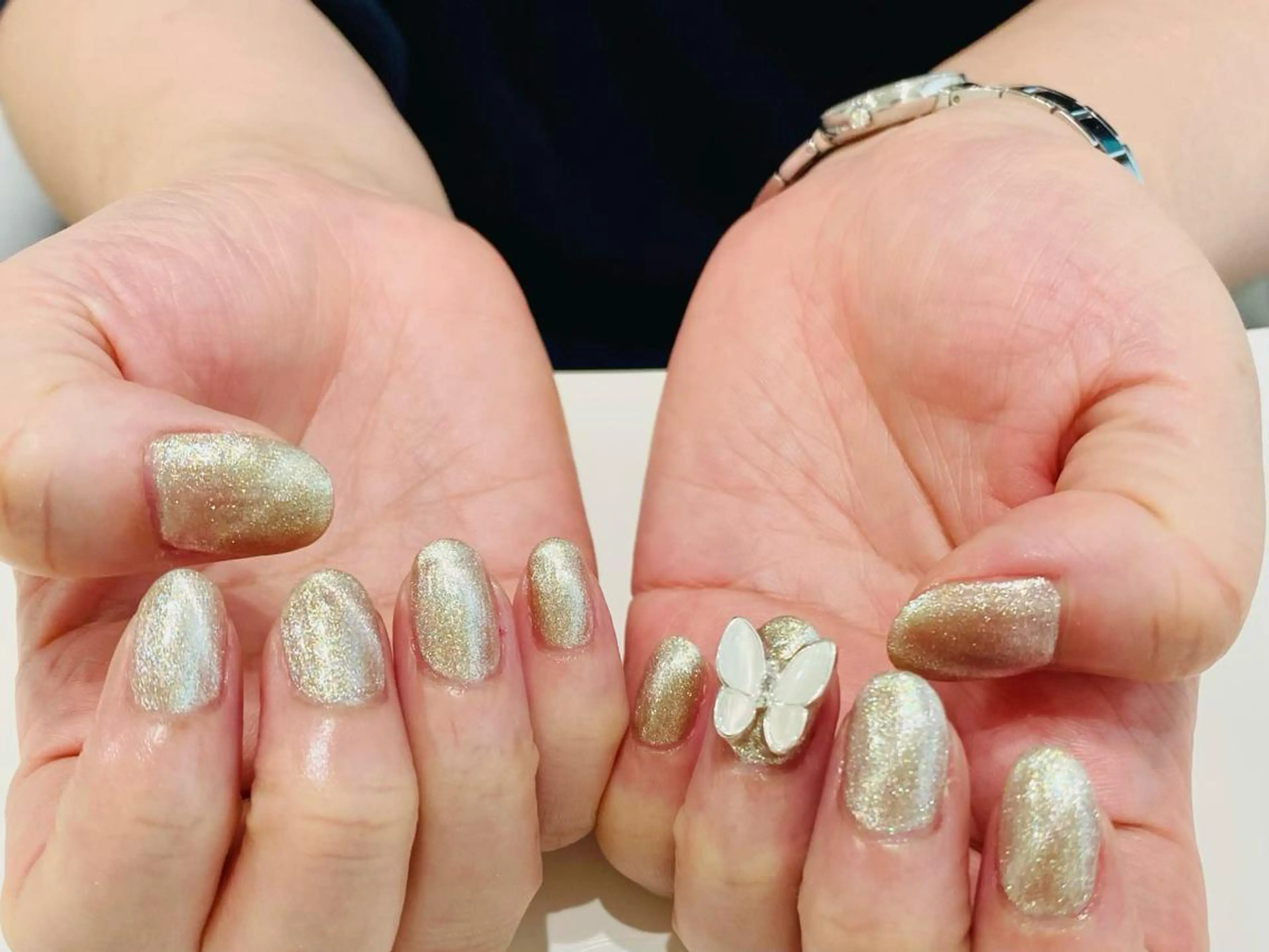 ショート キッズ ネイル マツエク・マツパ アイブロウ 13日3980円‼️ マグもデザインも◎のネイルデザイン