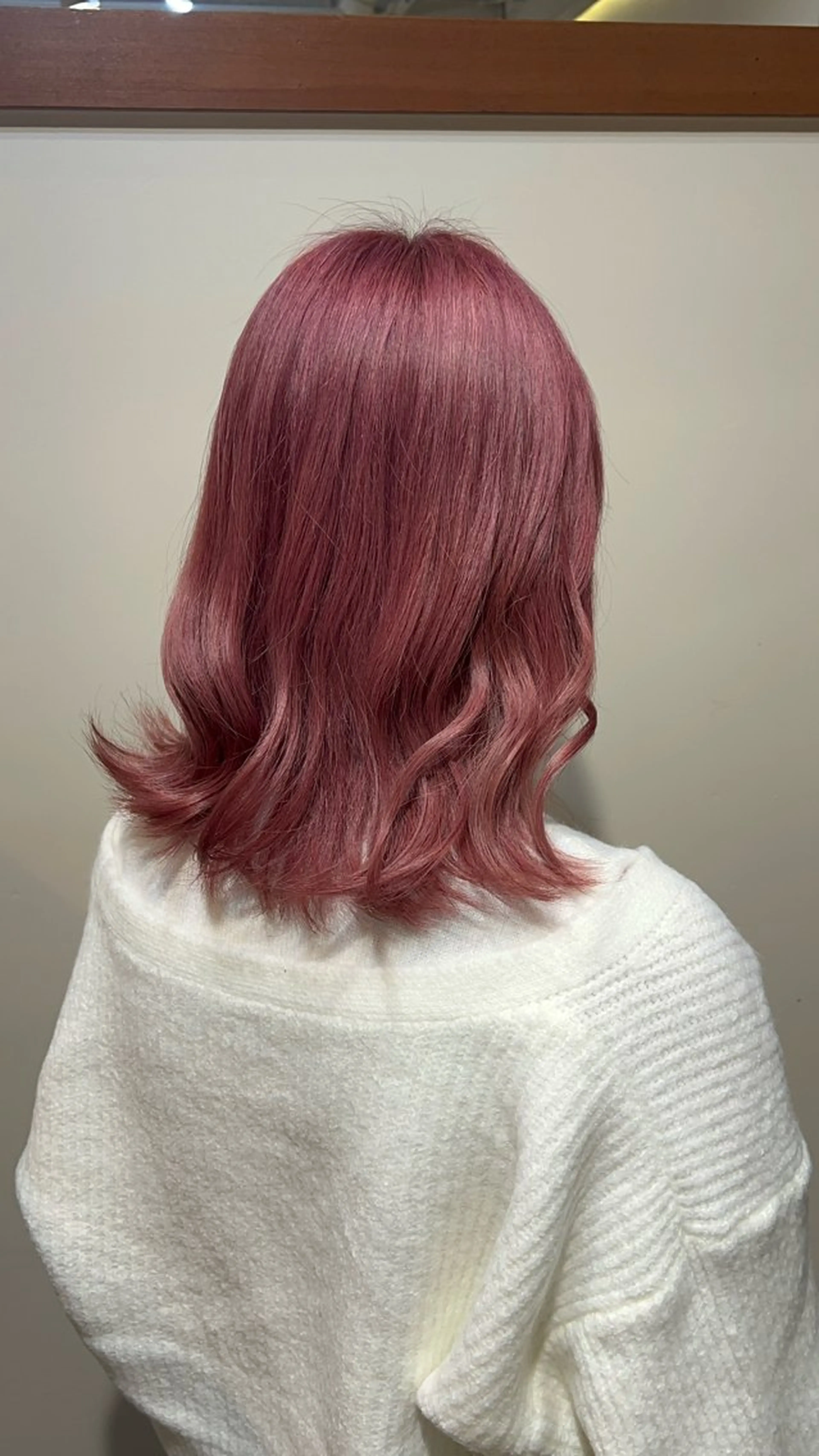 ミディアム カラー ピンクカラー ヘアカラー トリートメント 💓シールエクステ ルミエールのヘアスタイル