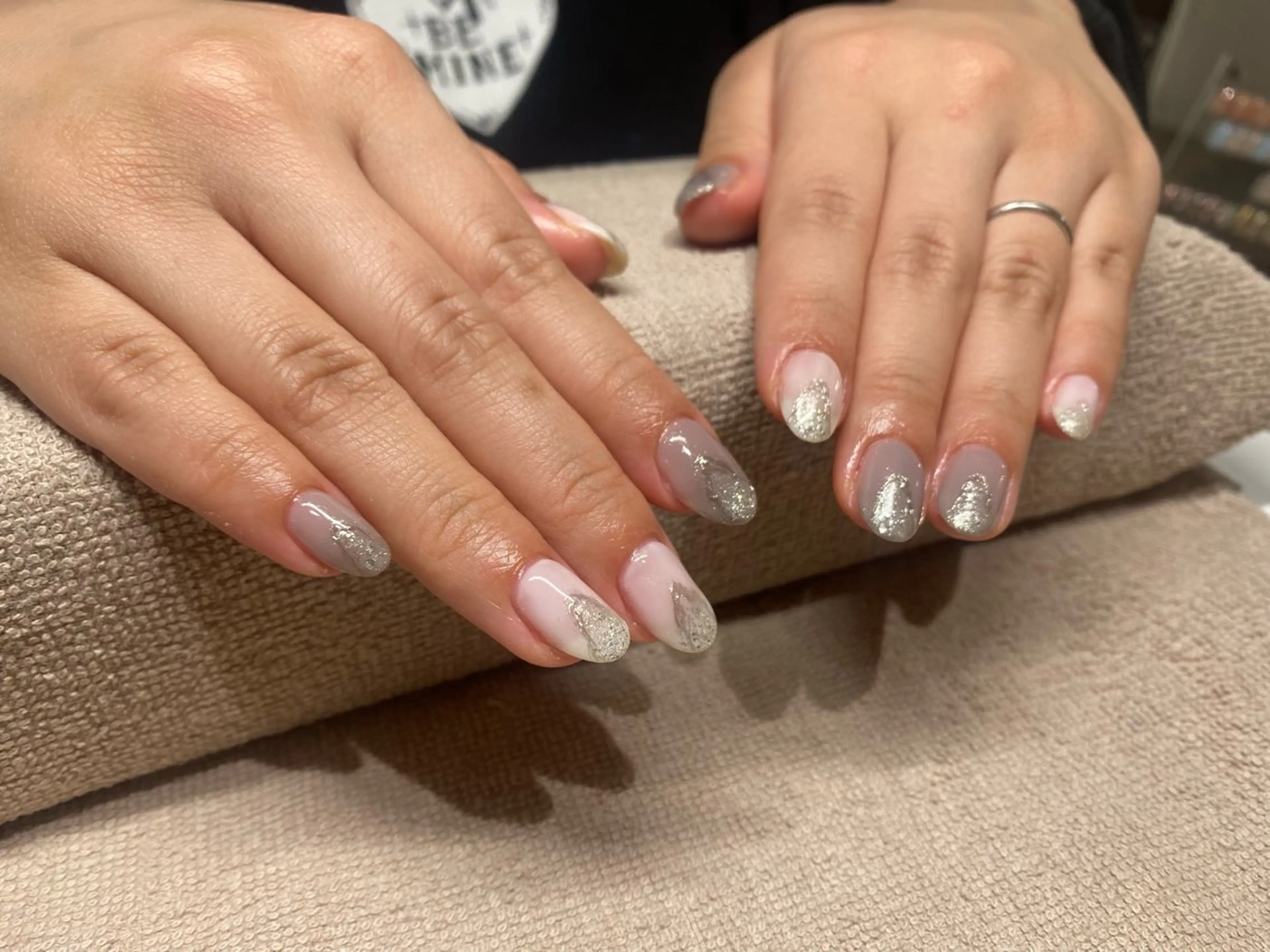 ネイル アートネイル フットネイル グラデーション ラメ(グリッター) ラメグラデーション nail今村 澪奈のネイルデザイン