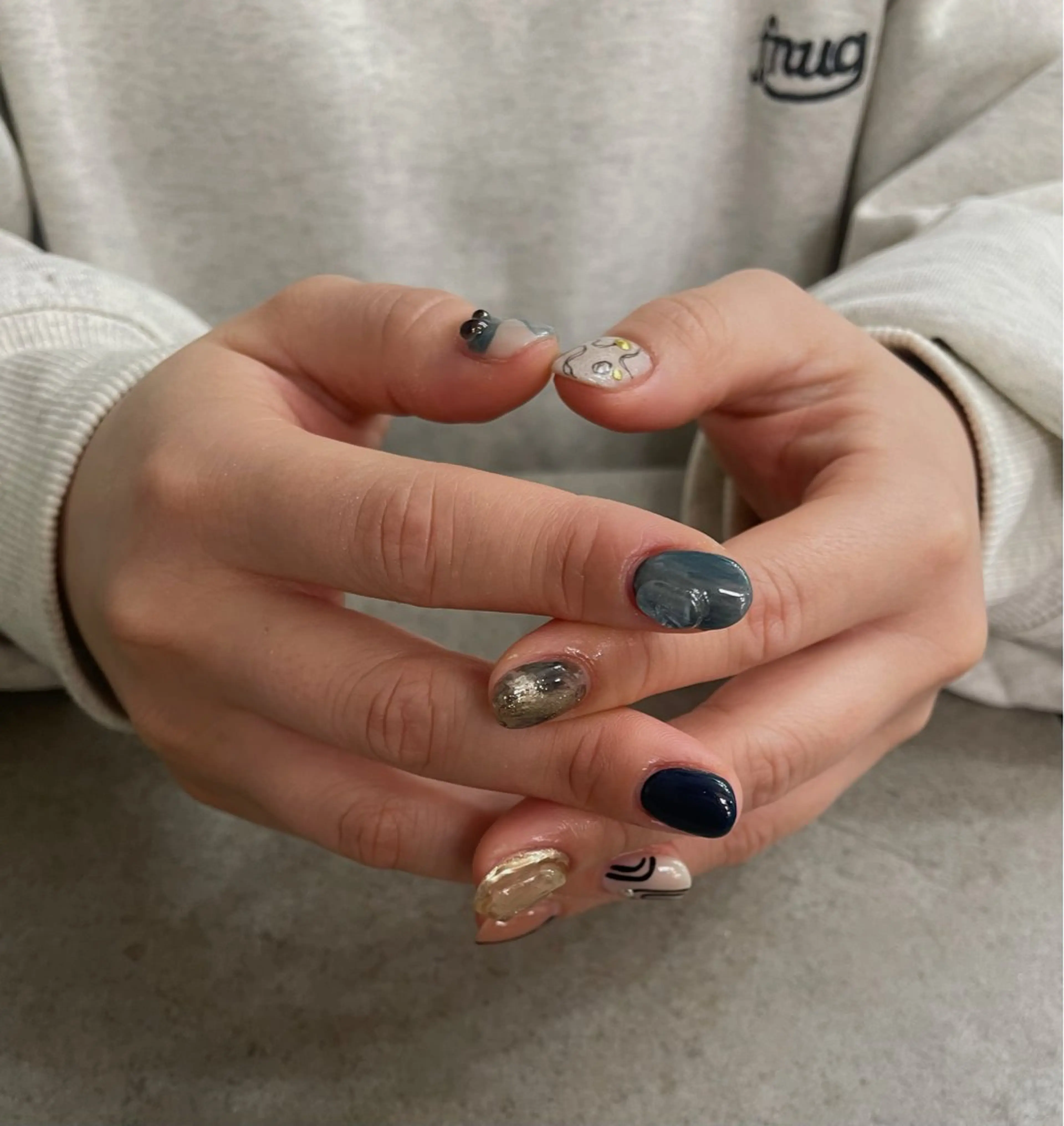 ネイル 持ち込み ハンドネイル F room 表参道のネイルデザイン