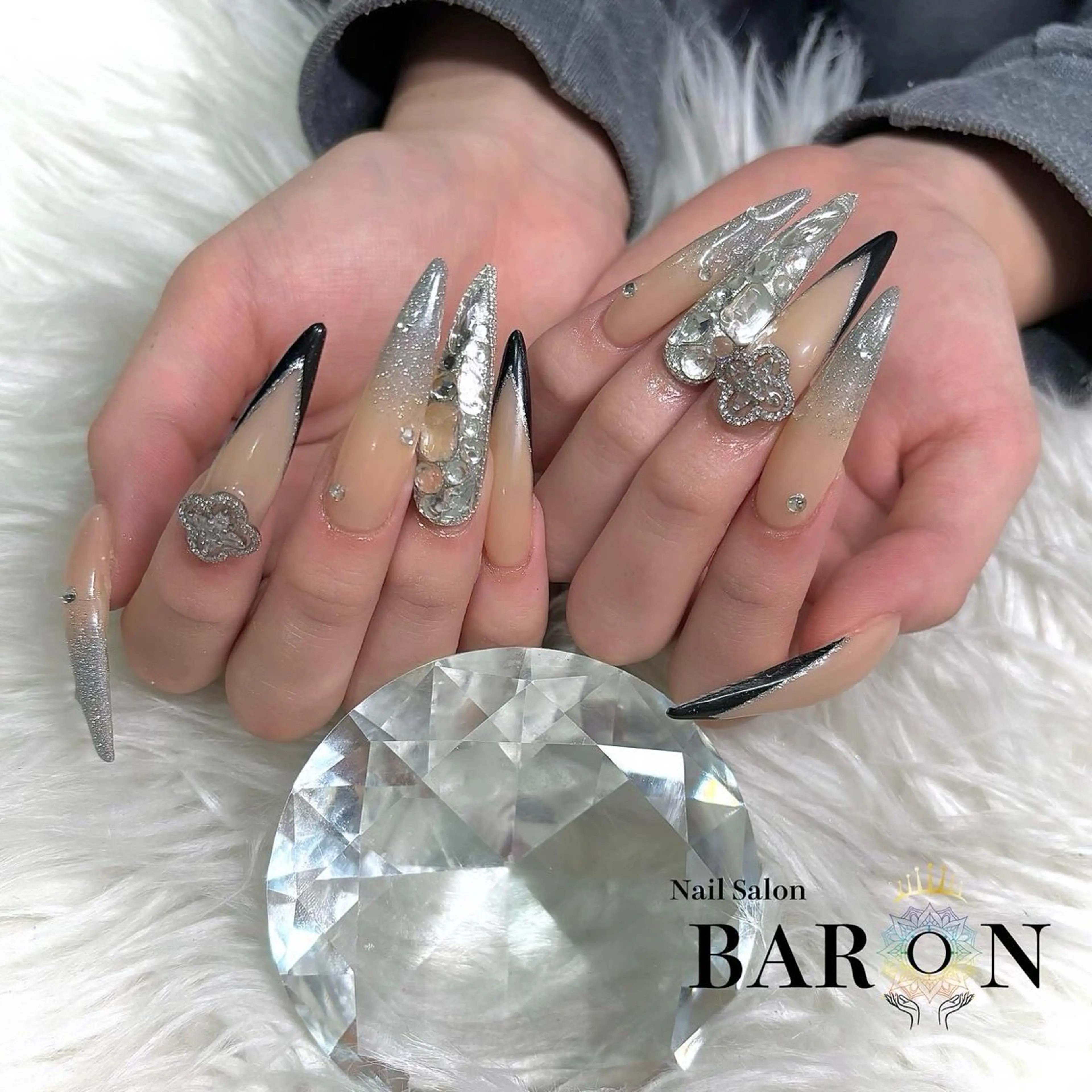 ネイル ネイリスト MOMOKAのネイルデザイン