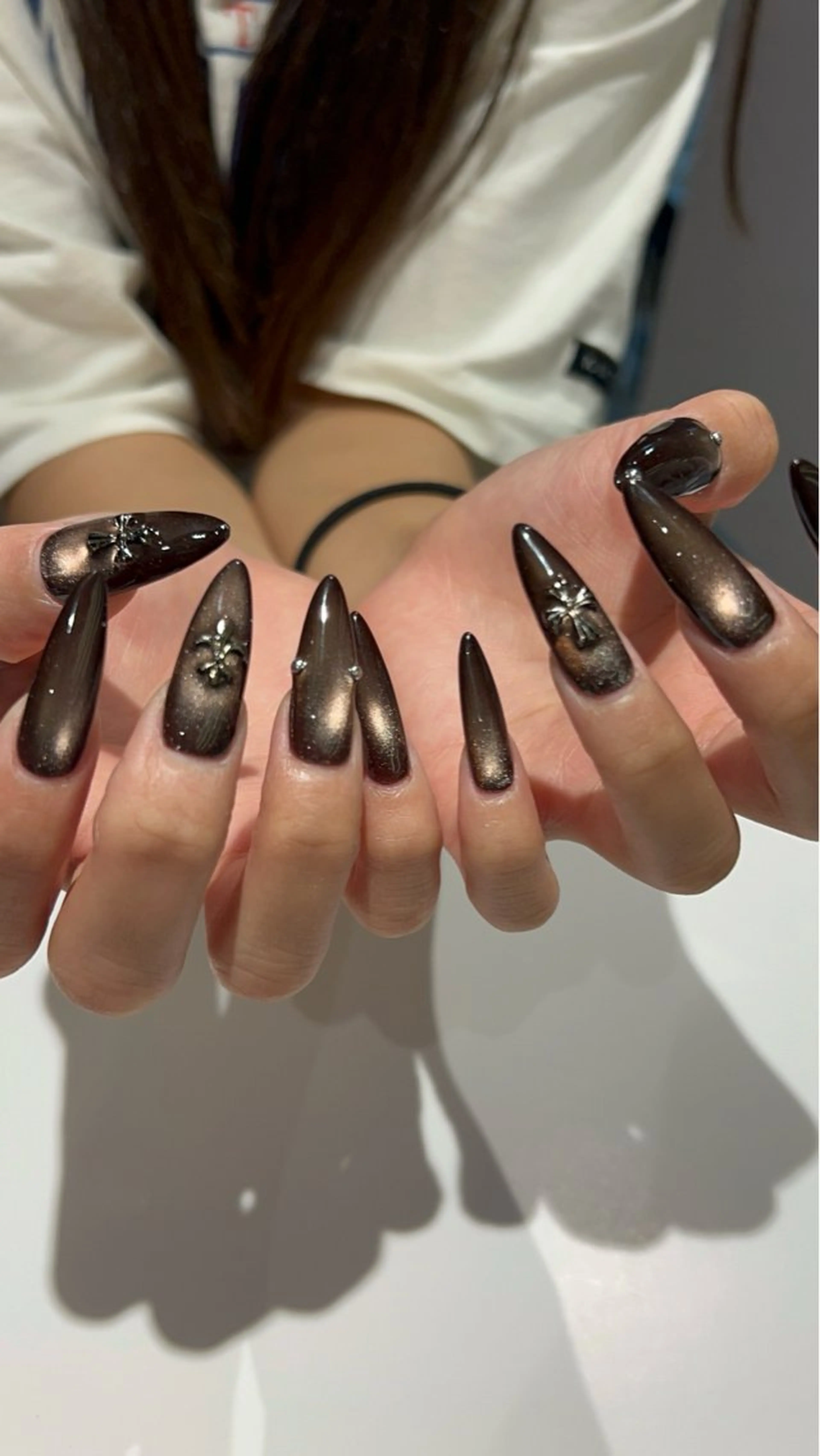 ネイル マグネットネイル ハンドネイル plume. noaのネイルデザイン