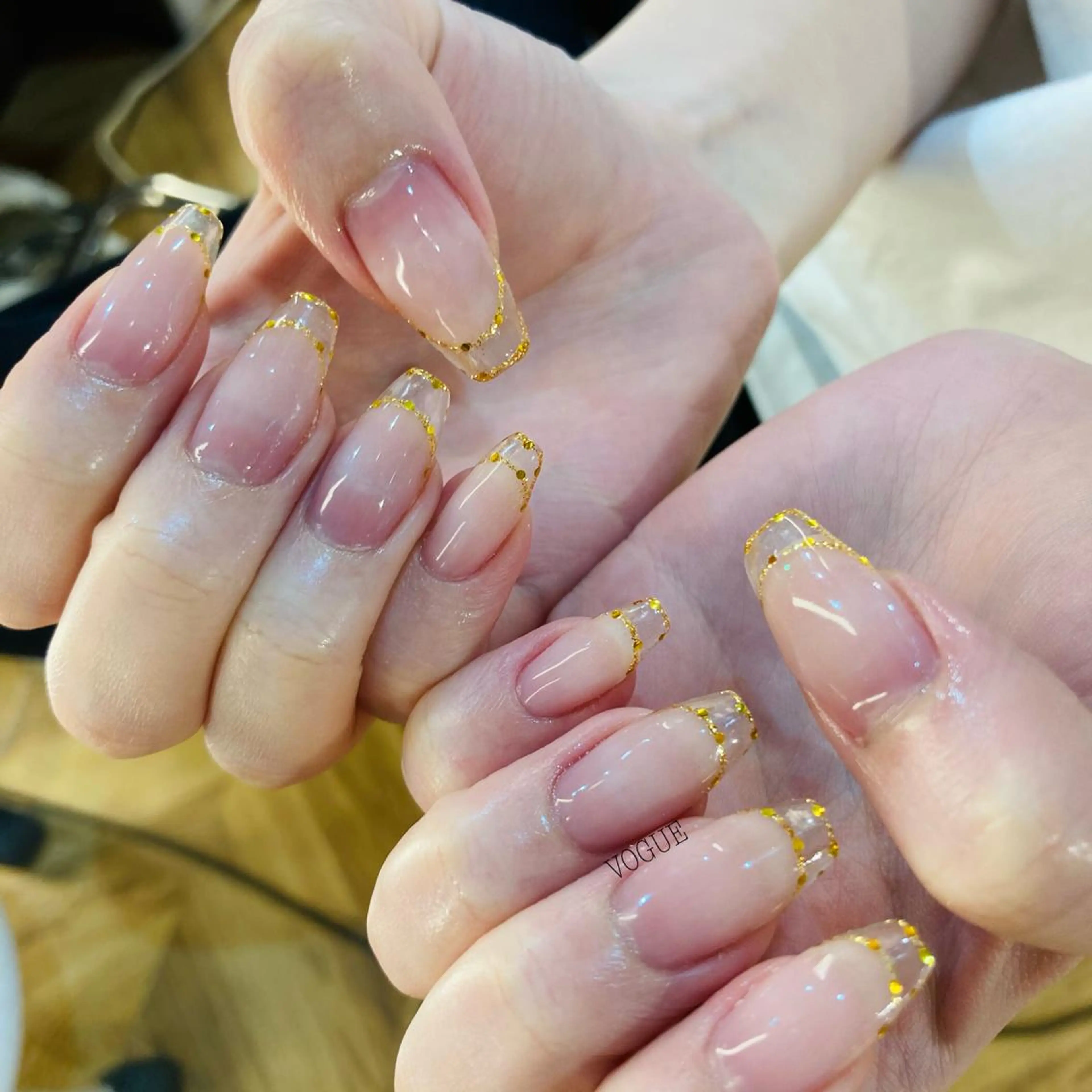 ネイル クリアネイル フレンチネイル ハンドネイル VOGUE ×SWANのネイルデザイン