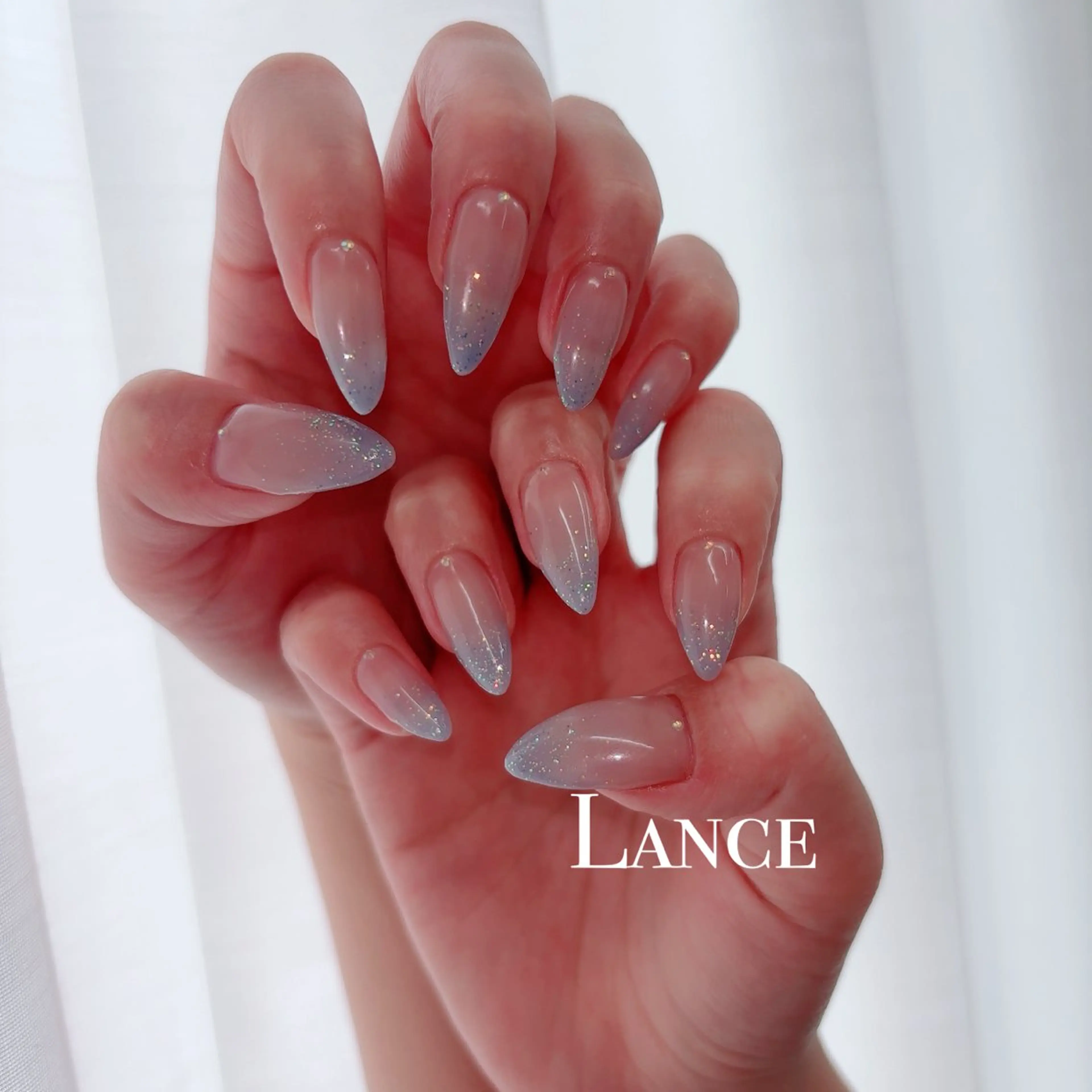 ネイル オーロラネイル フットネイル 氷ネイル・うるうるネイル キラキラネイル 韓国ネイル Lance nailのネイルデザイン