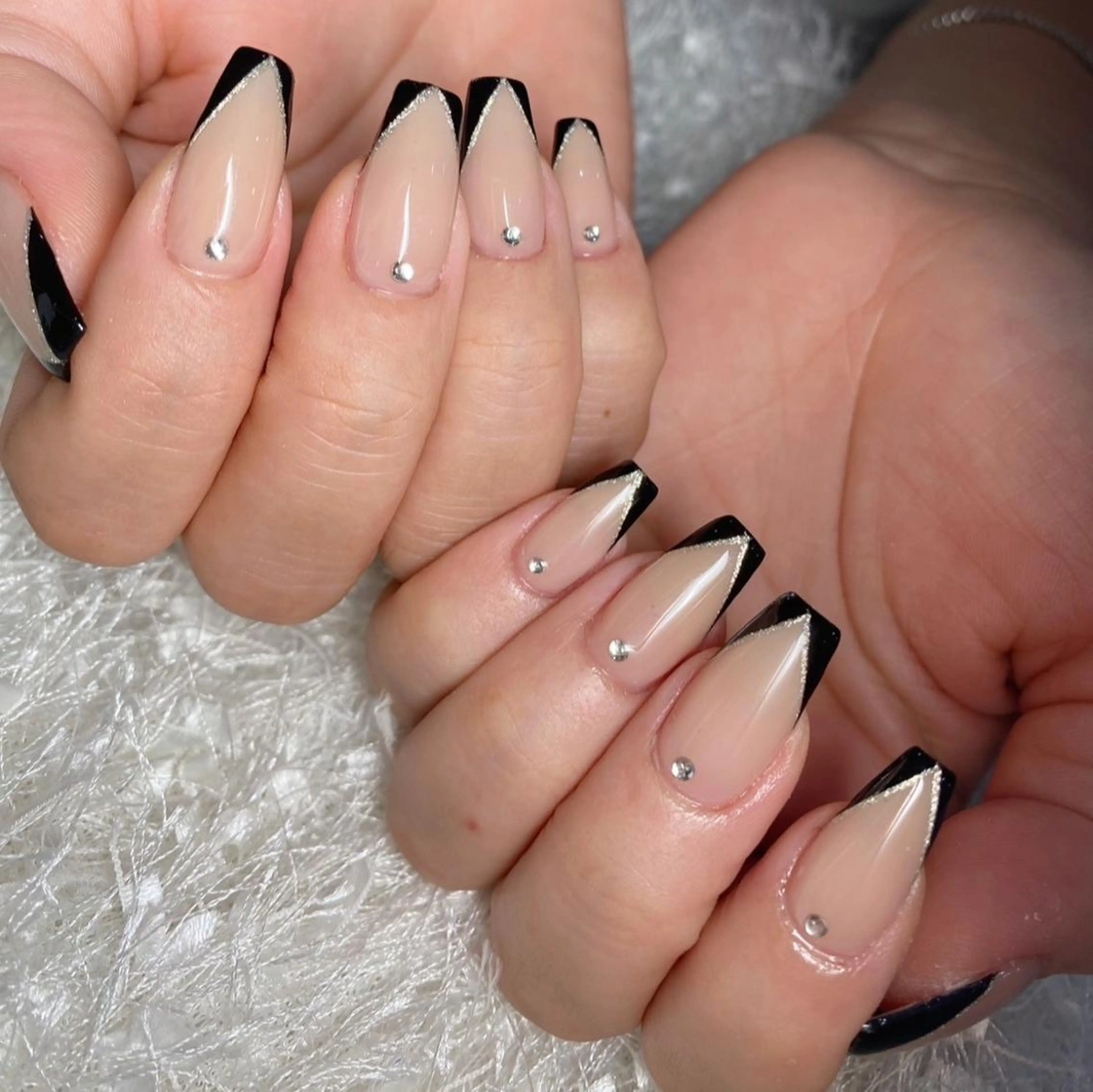 ネイル 長さ出し フレンチネイル ジェルネイル グラデーション 韓国ネイル ハンドネイル Nail&eye Belire 新宿のネイルデザイン