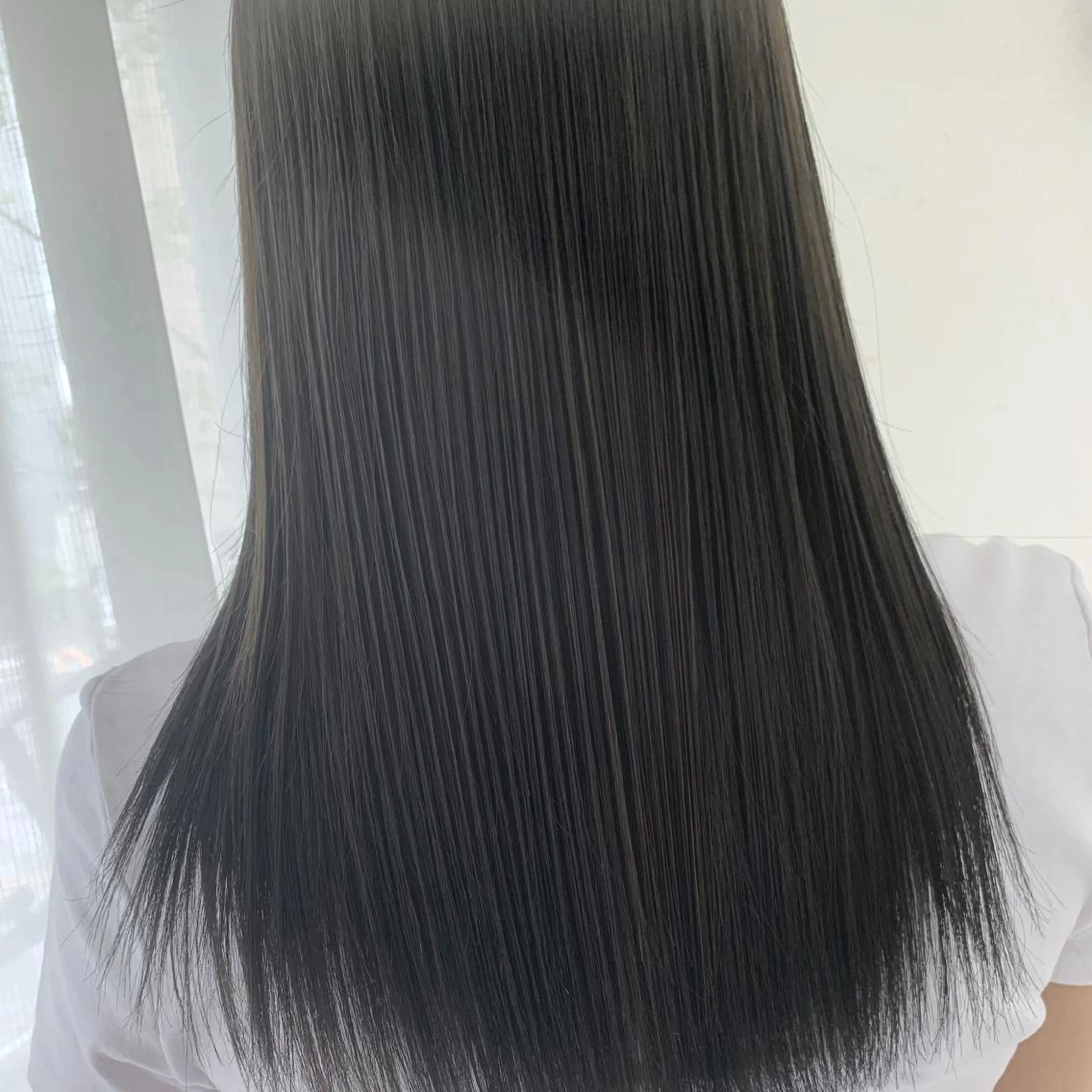 ロング カラー fio マナミのヘアスタイル