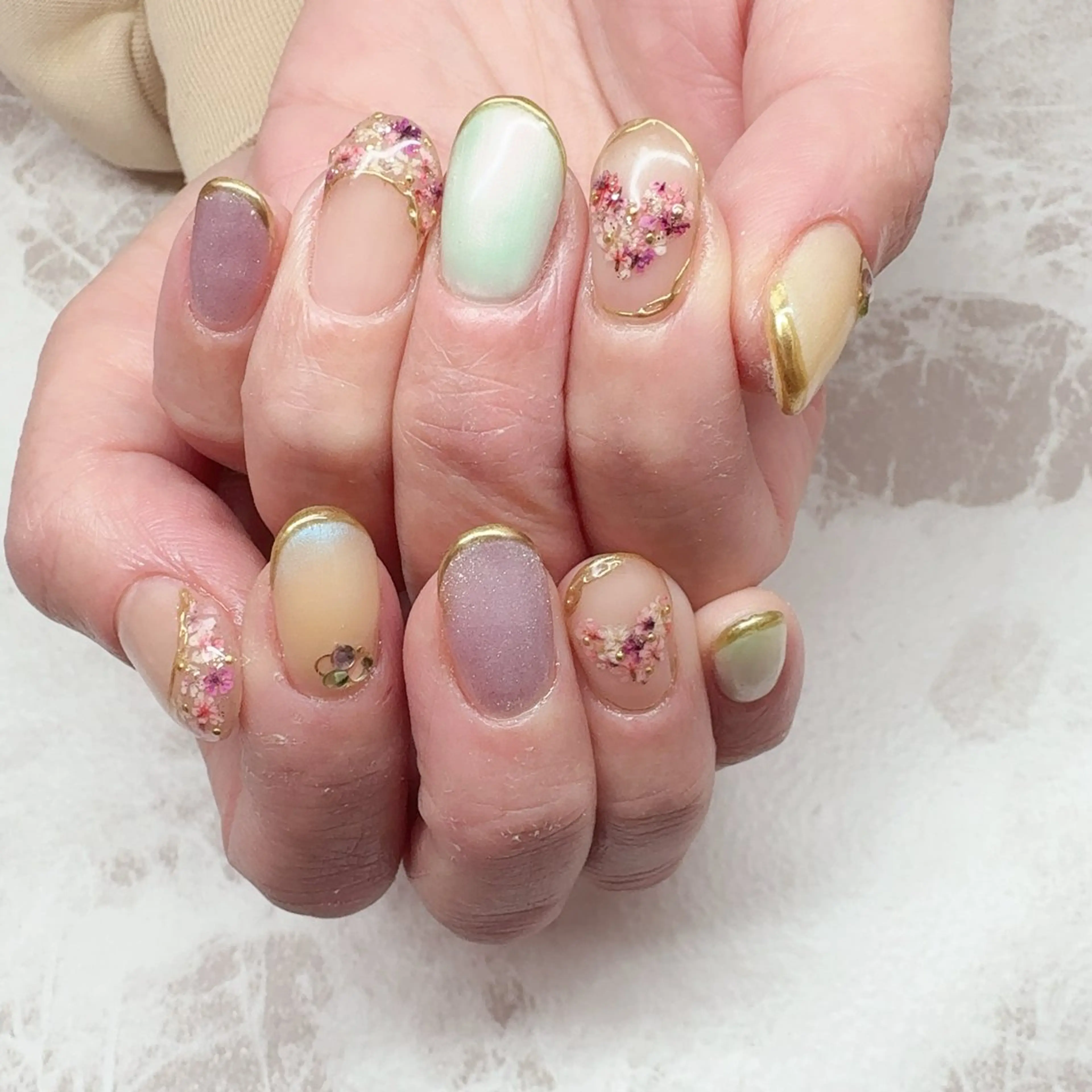 ネイル ハンドネイル Nailsalon Viola所属・ネイルサロン Violaのネイルデザイン