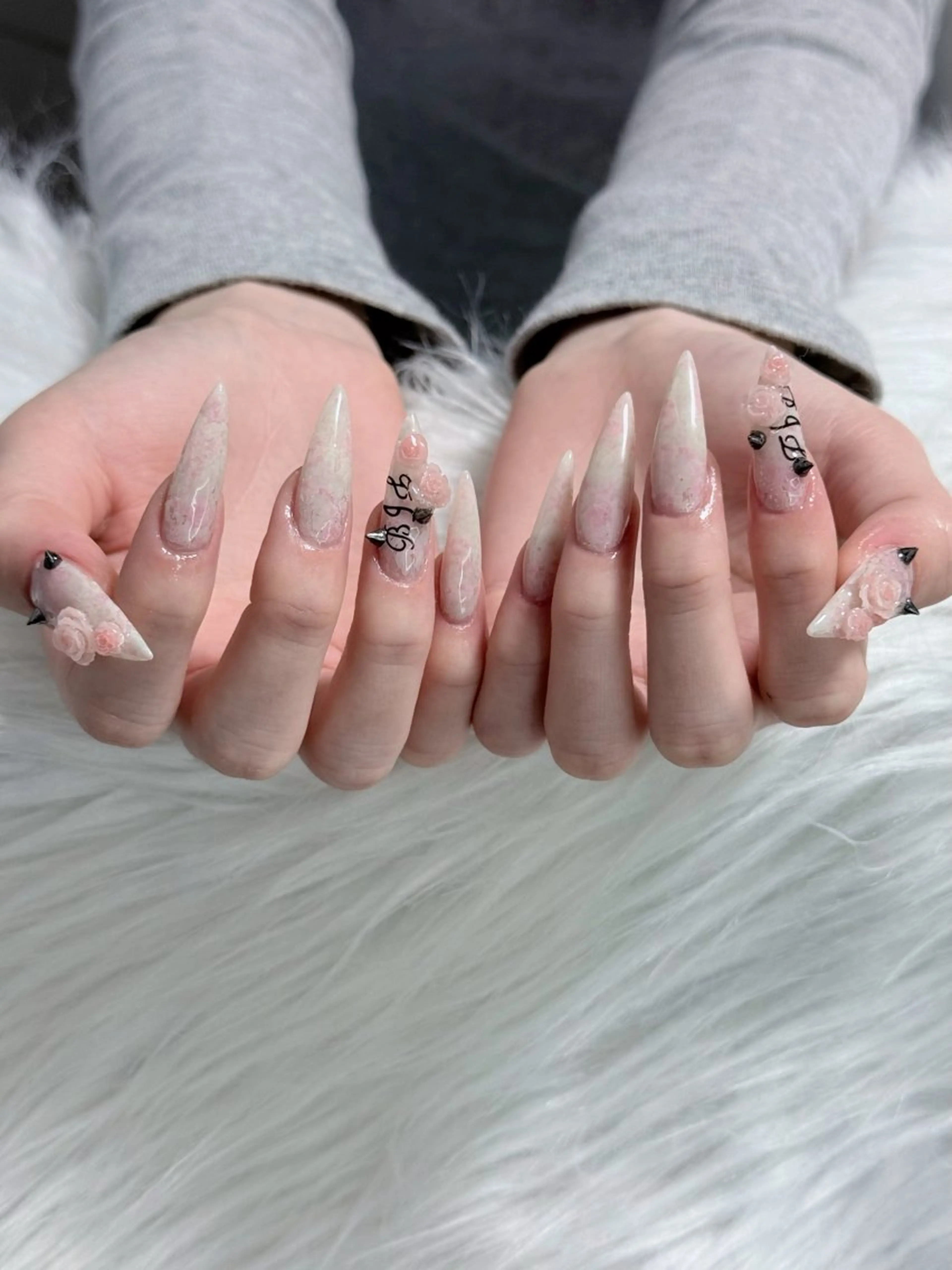 ネイル グラデーション ハンドネイル Kitty Nailのネイルデザイン