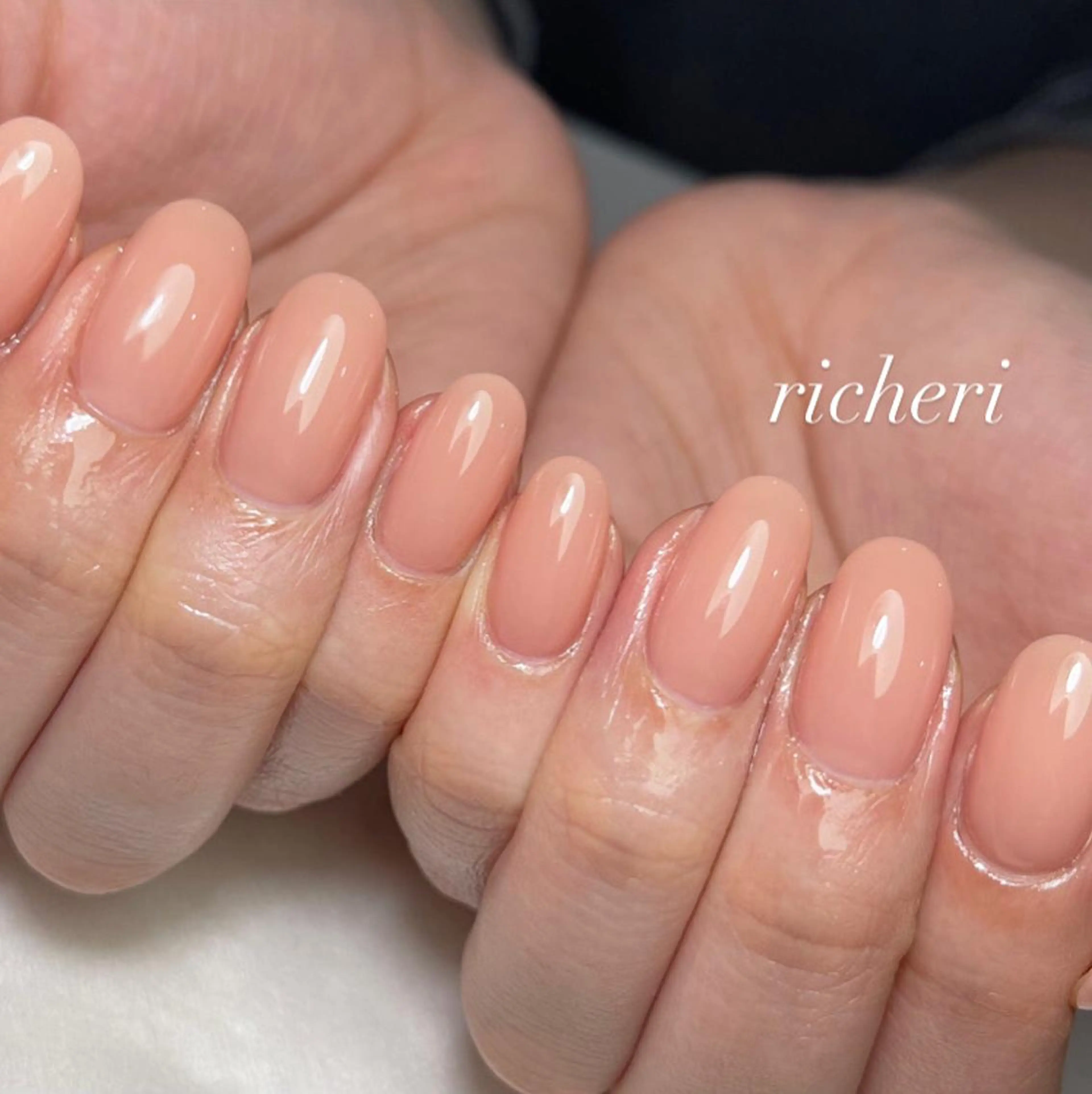 ミディアム ネイル ハンドネイル richeri beautyのネイルデザイン
