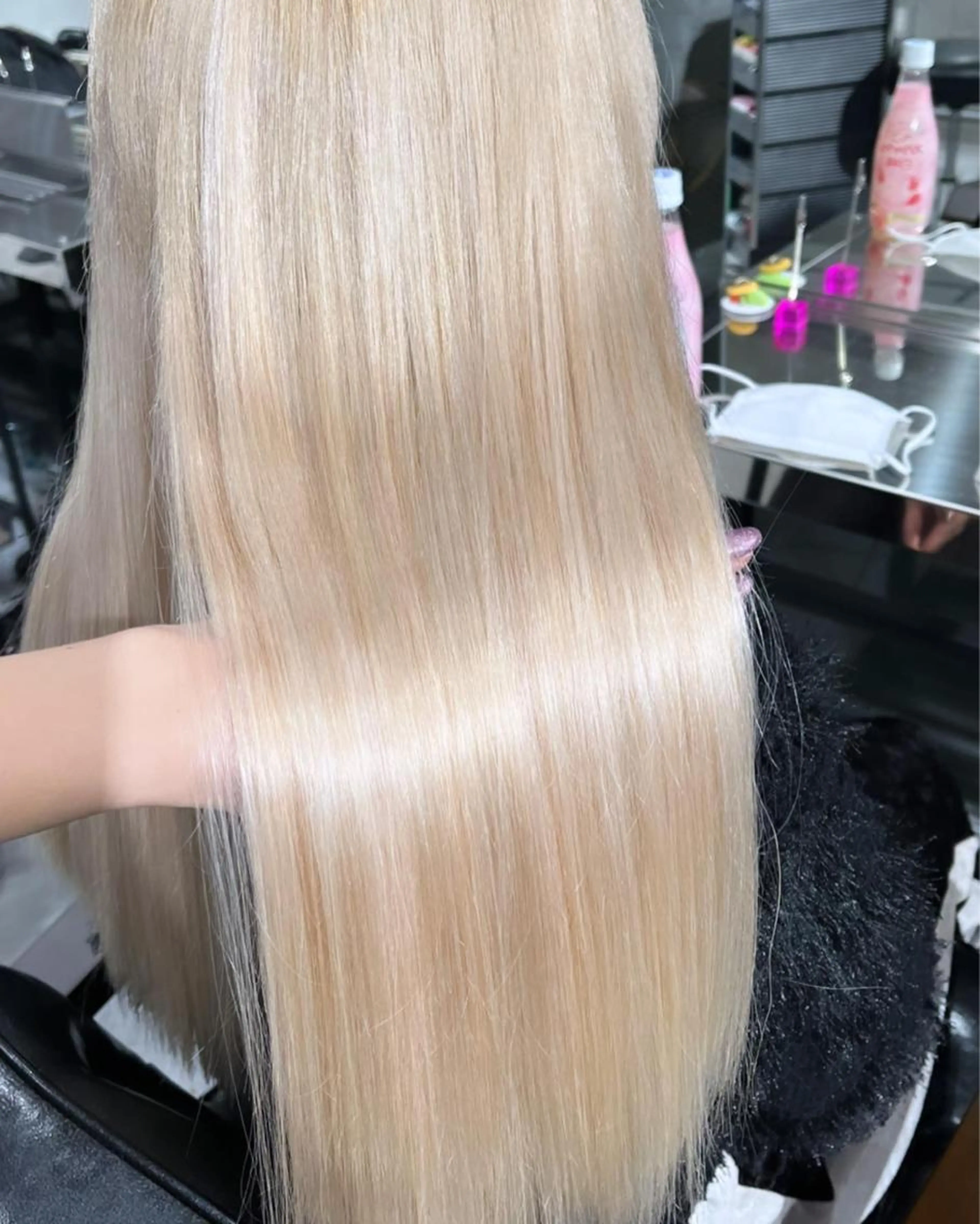 minimo限定価格🫐最高級エクステ70枚⚜️ボブヘアーの方が長さを出したい時にオススメのクーポンです💙💙の写真