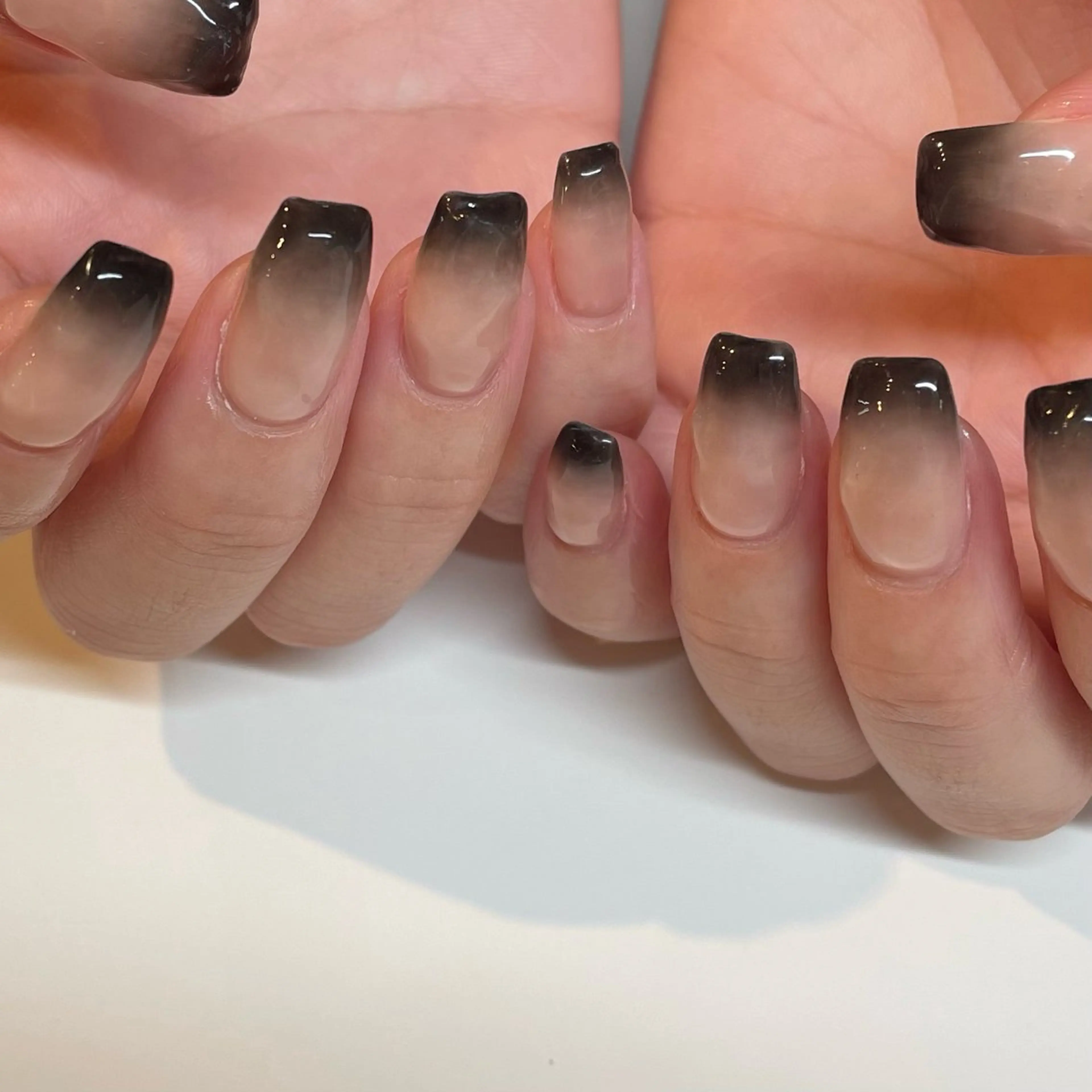 ネイル グラデーション Manon Yuiのネイルデザイン