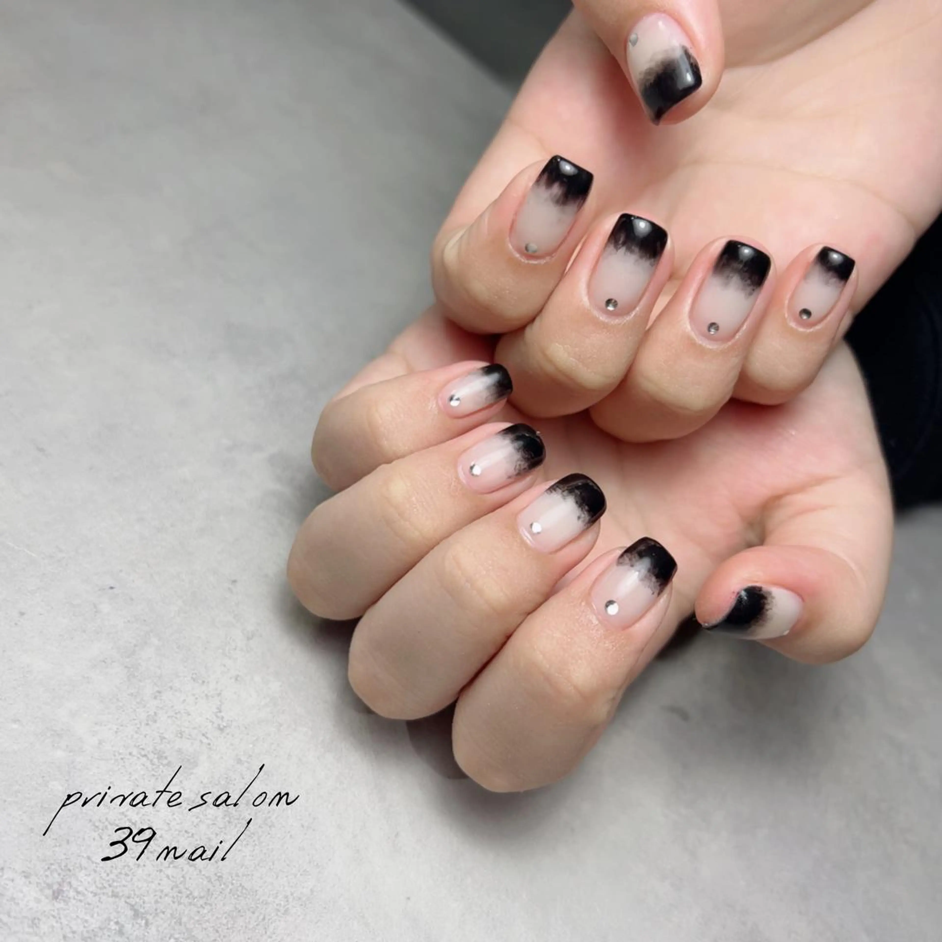 ミディアム ネイル ハンドネイル 京橋 【39nail】のネイルデザイン
