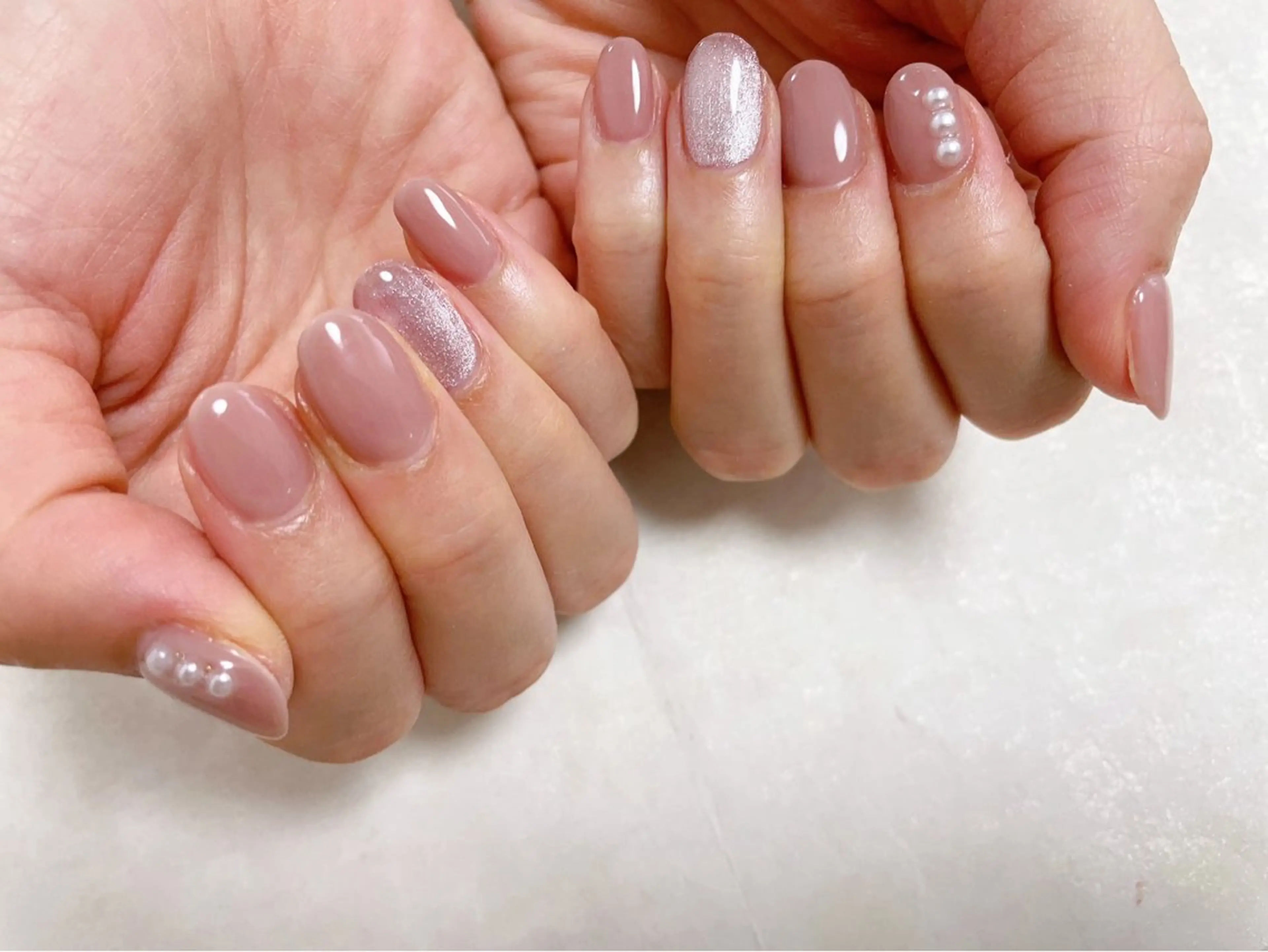 ネイル オーロラネイル フットネイル フレンチネイル ジェルネイル ハート ハンドネイル kiki nail たまプラーザのネイルデザイン