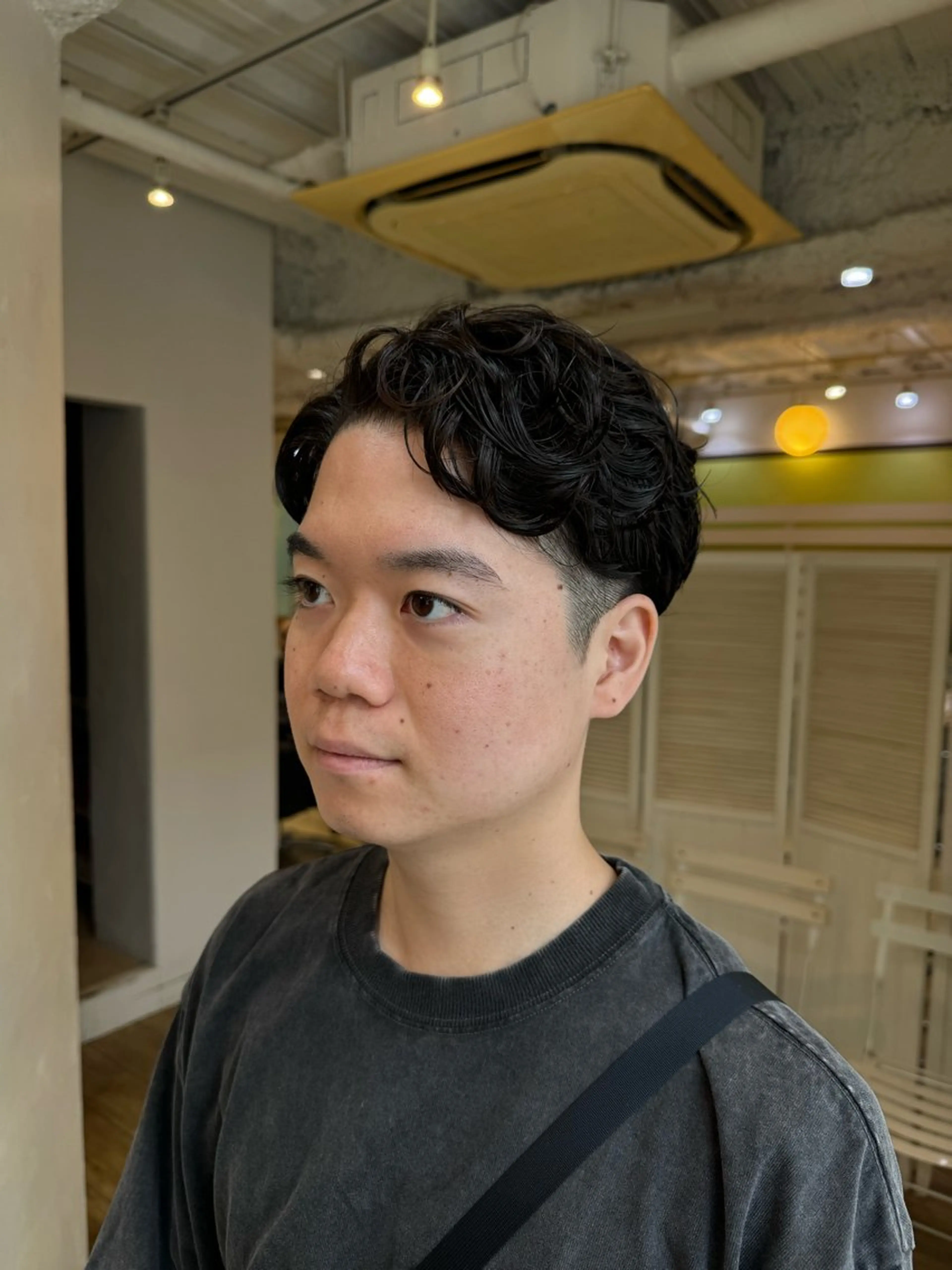 パーマ メンズ 🐻艶髪ヘア/韓国風 /隈河🐻のヘアスタイル