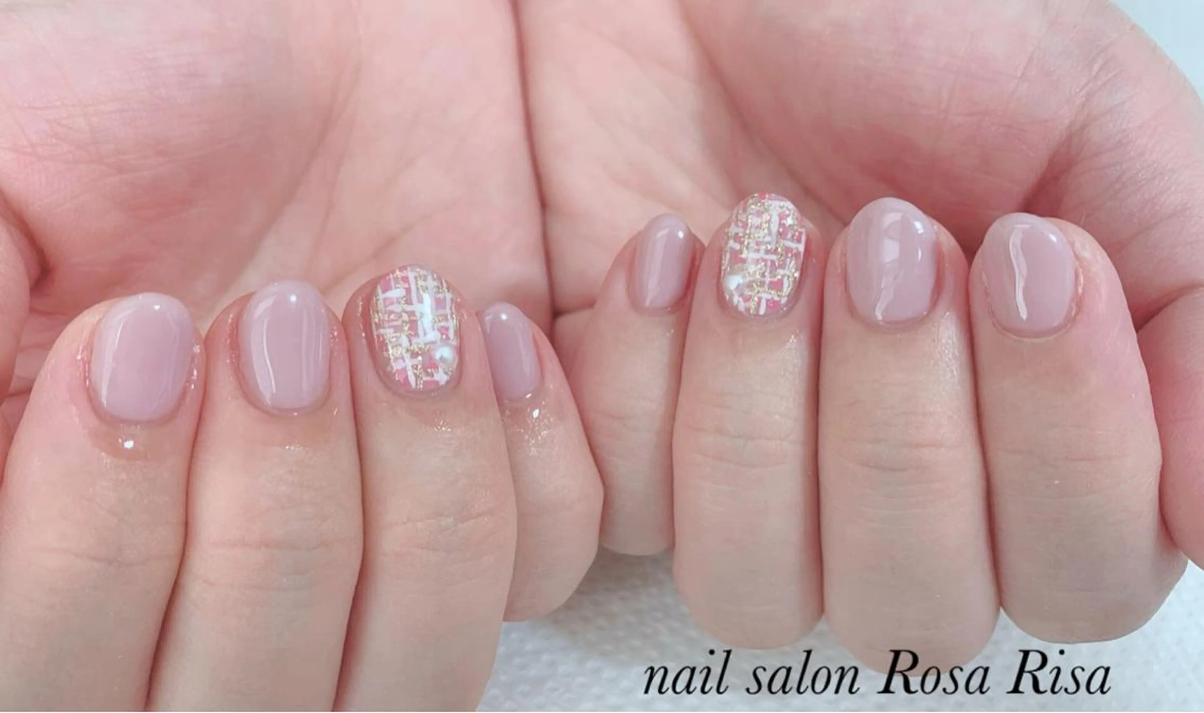 ショート ネイル ピンク ツイードネイル ネイルスタジオ シェイクユアハンズのネイルデザイン