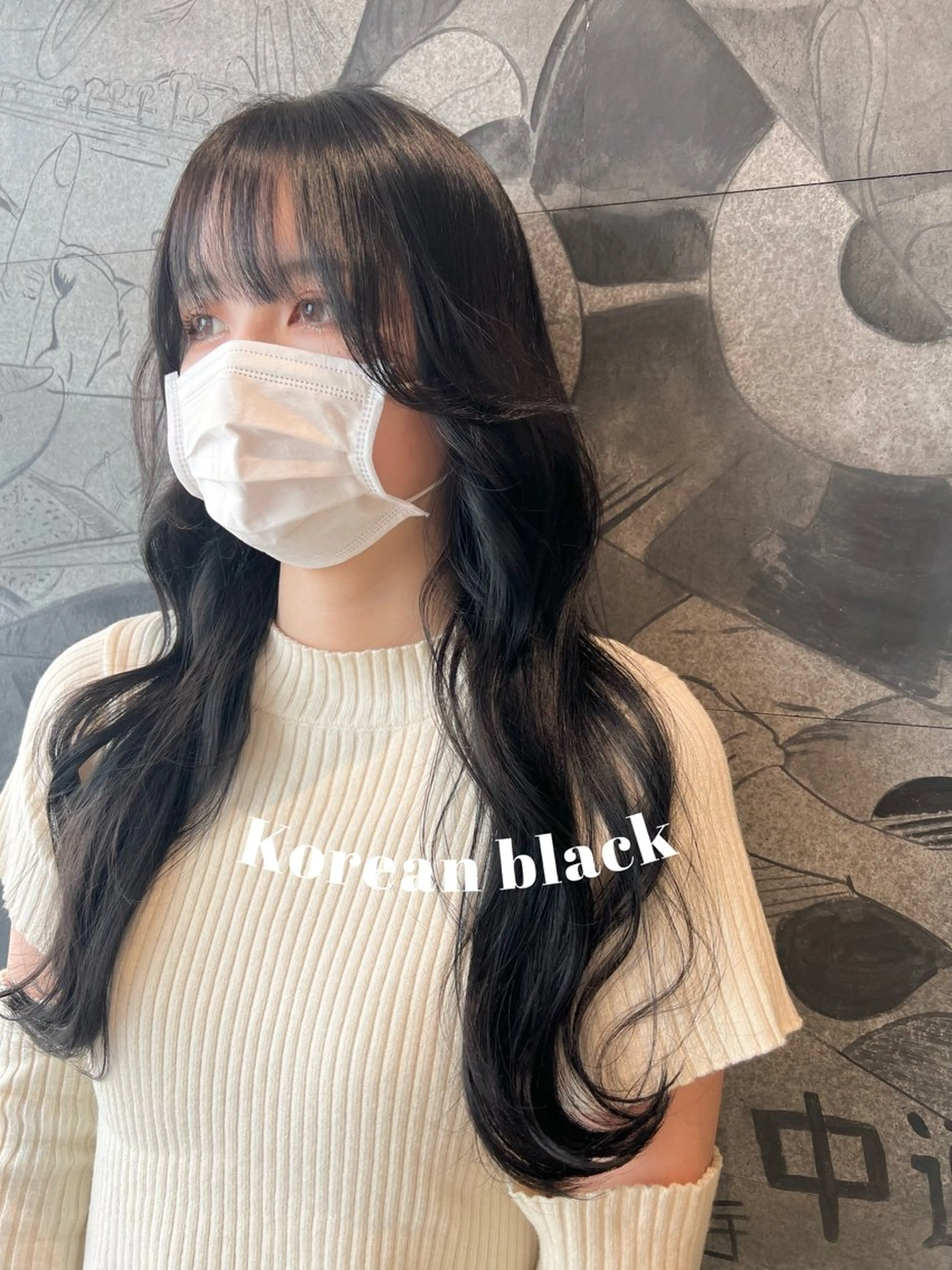 👨🏻U24👩🏻【黒染めを使用しない暗染め】　　(肩下＋1,000円　胸下+1,500円)の写真