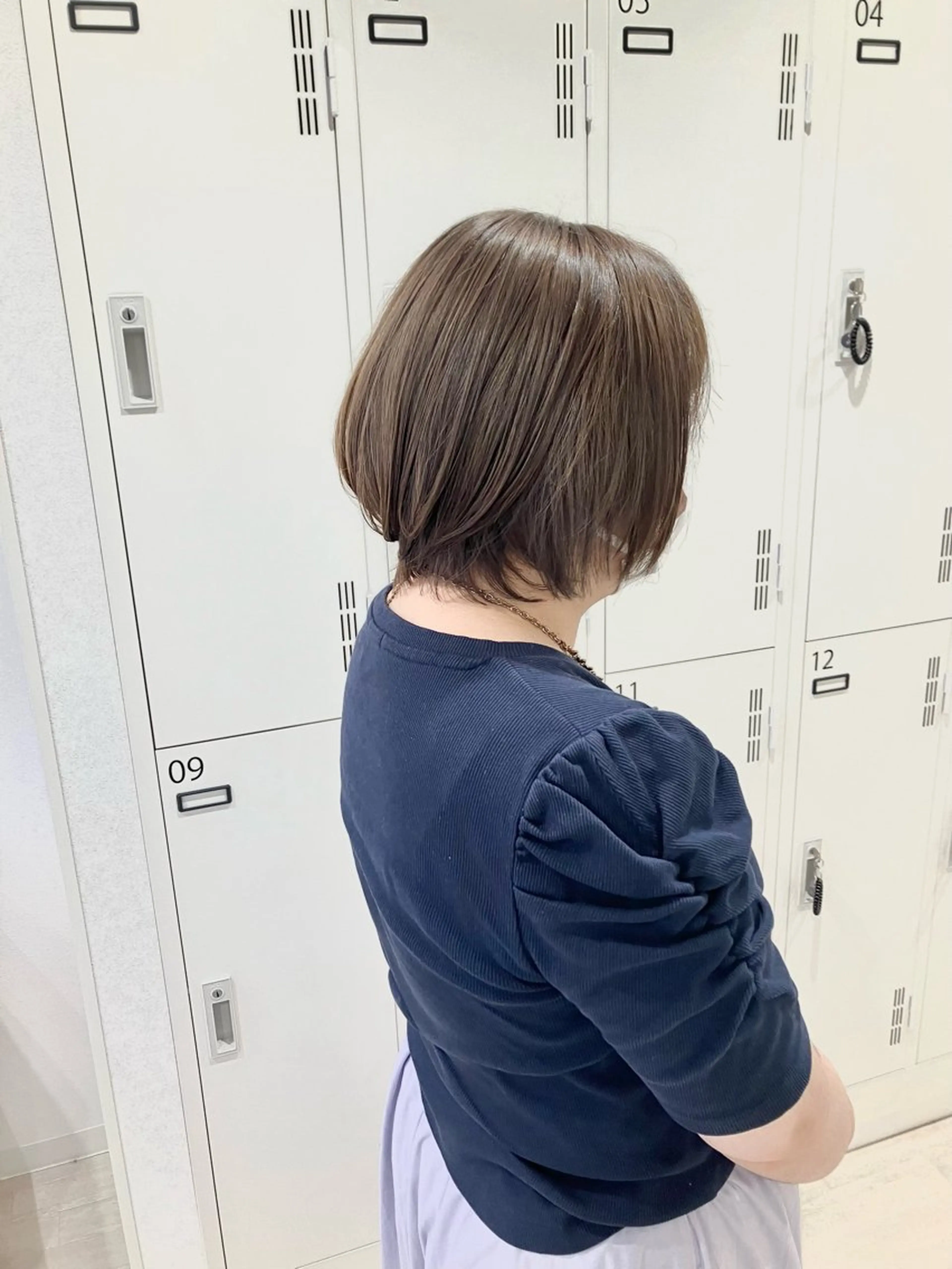 ミディアム カラー ヘアカラー Re:st所属・Miyavi/カラー ショートボブのヘアスタイル