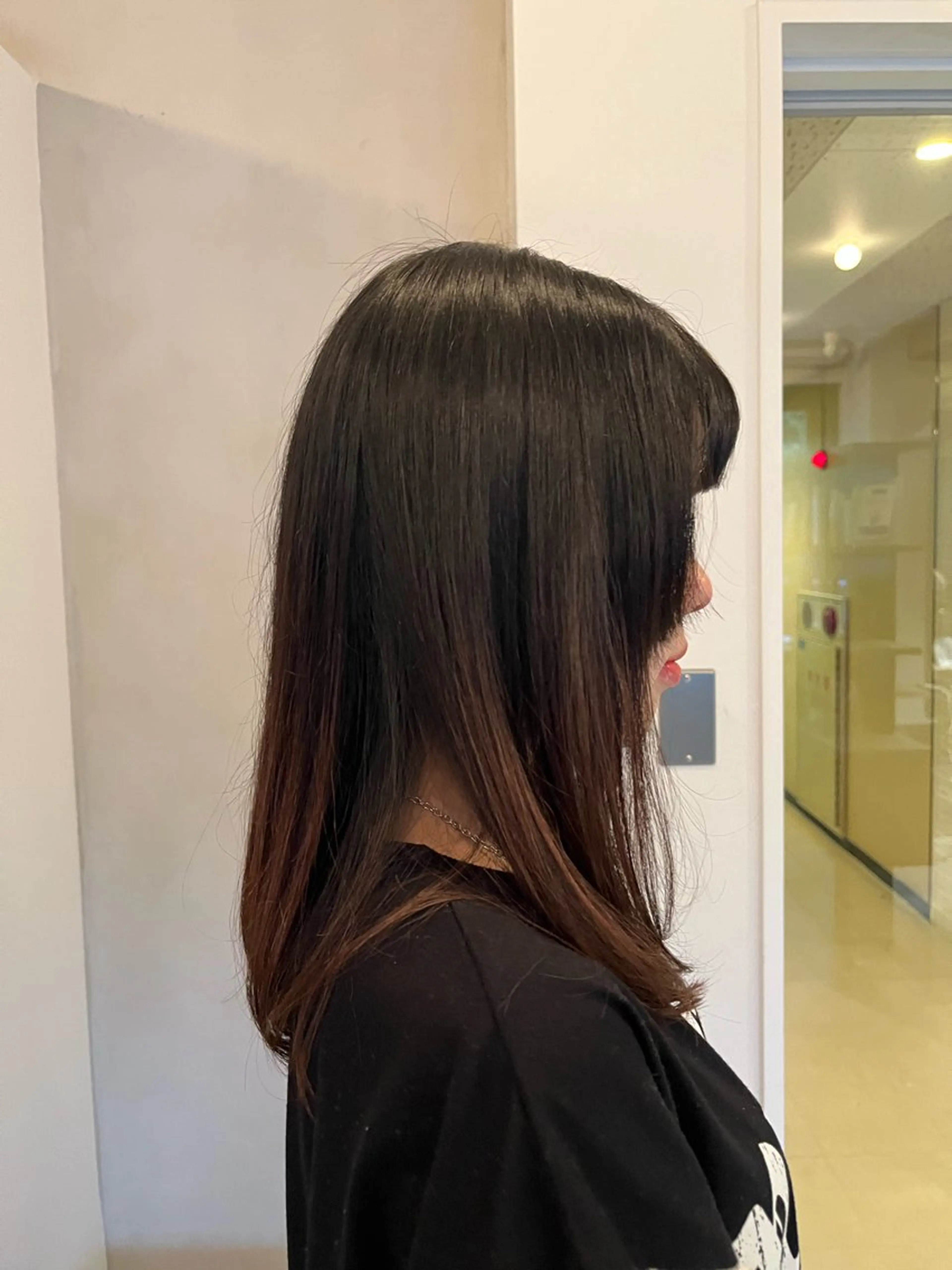 セミロング 姫カット unfeigned02所属・おーした /カットモデル伏見栄のヘアスタイル