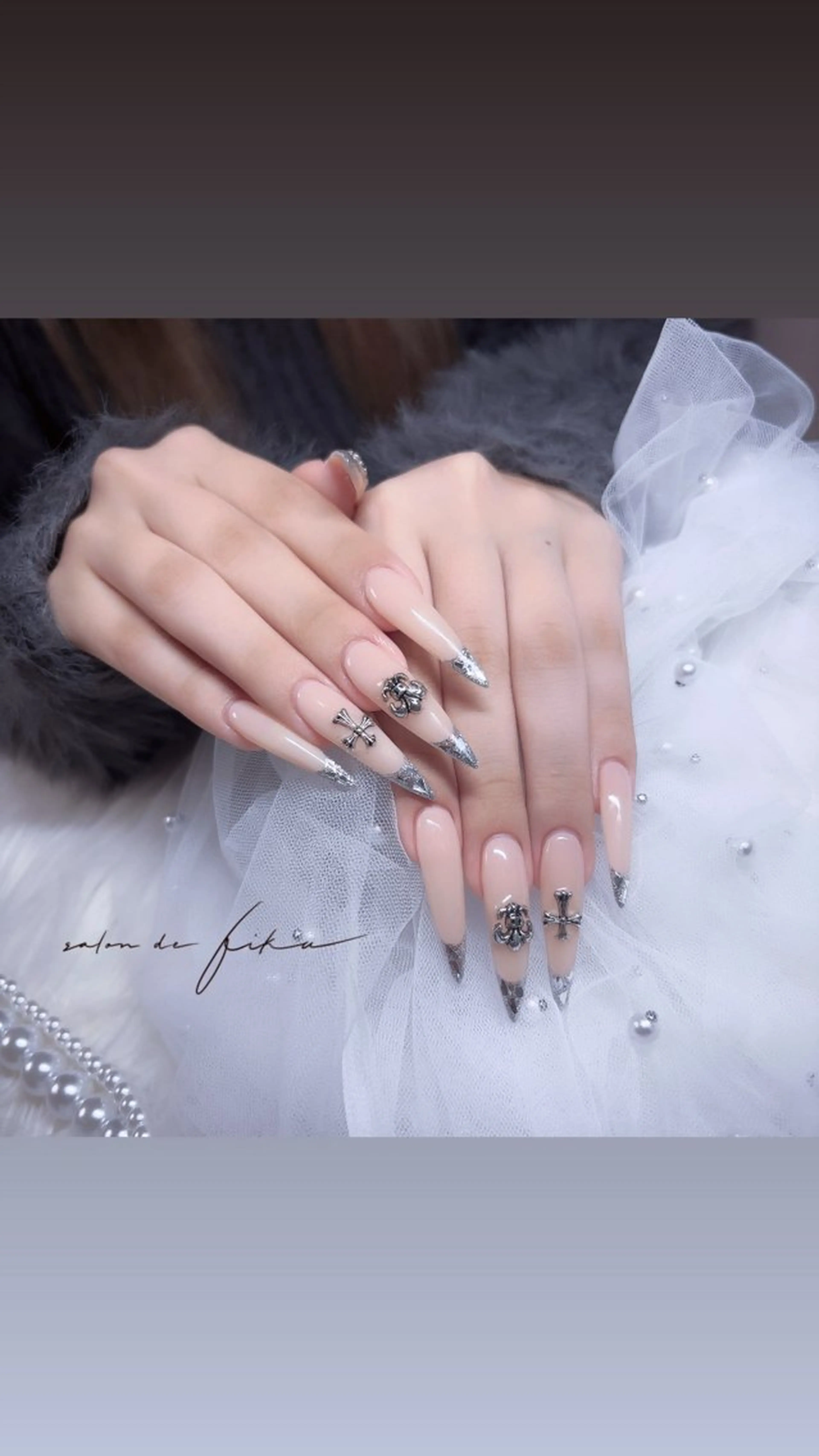 ネイル フレンチネイル ガラスフレンチ ハンドネイル ayano 【パラジェル取扱店】のネイルデザイン