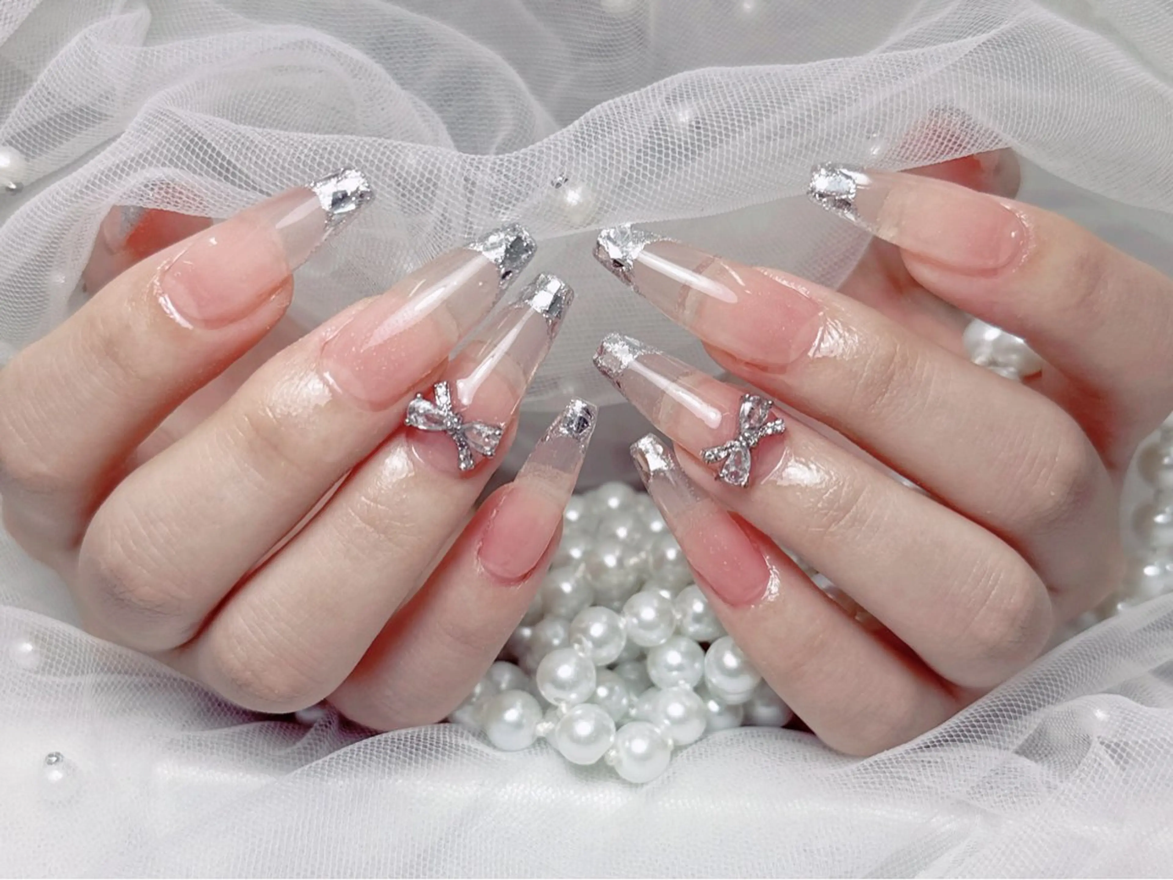 ネイル フレンチネイル ジェルネイル ハート 韓国ネイル マグネットネイル ハンドネイル ネイルサロン lotusのネイルデザイン