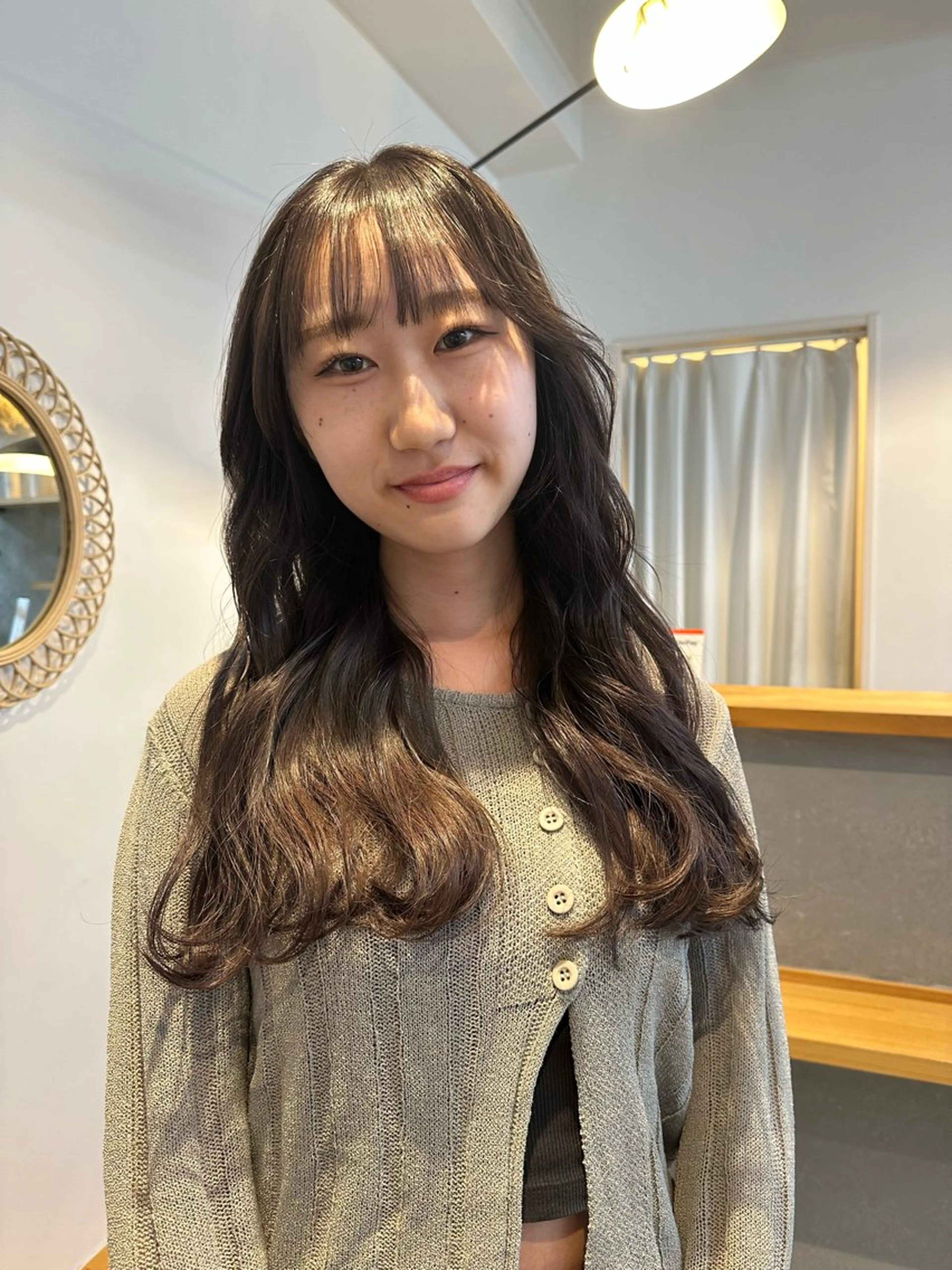 セミロング カラー ヘアカラー トリートメント yuika .のヘアスタイル