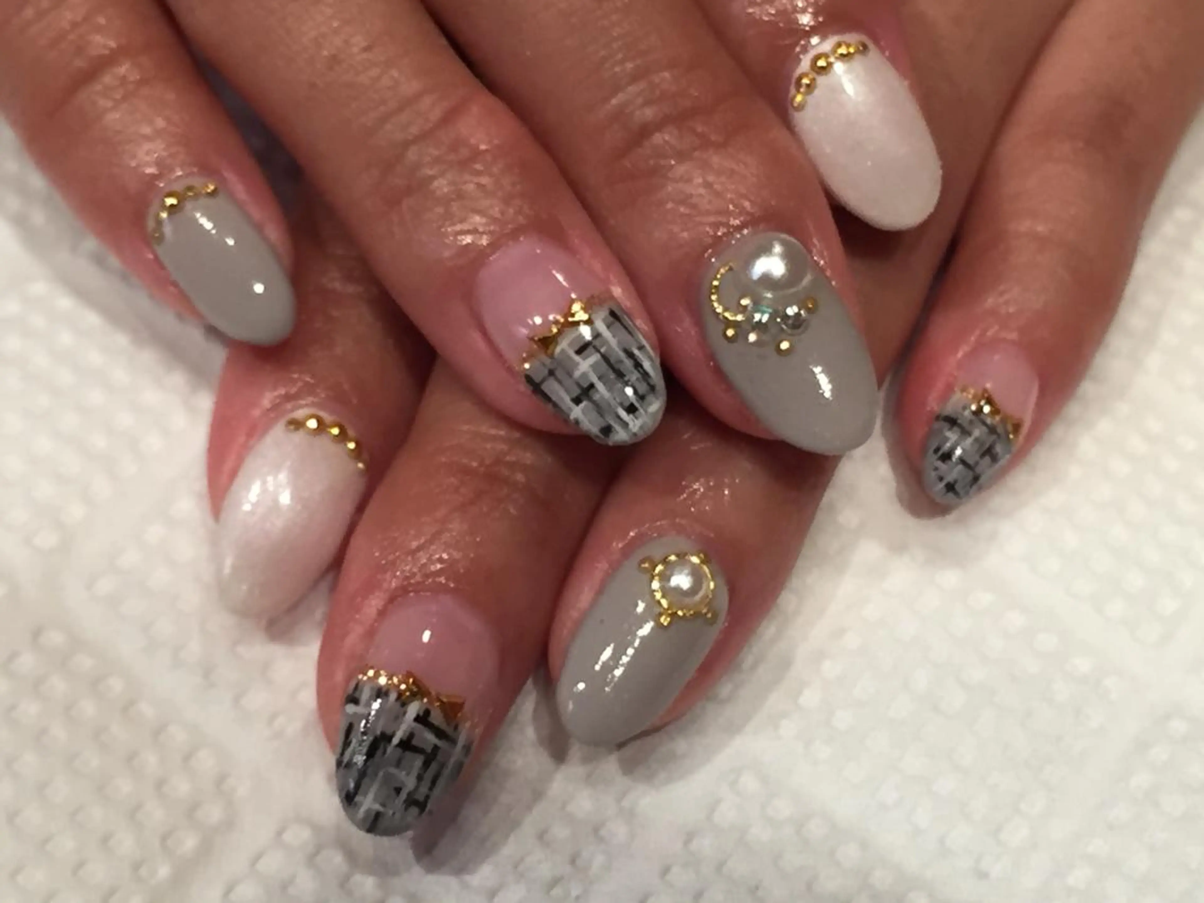 ネイル ツイードネイル Nest 三田のマツエク・マツパデザイン