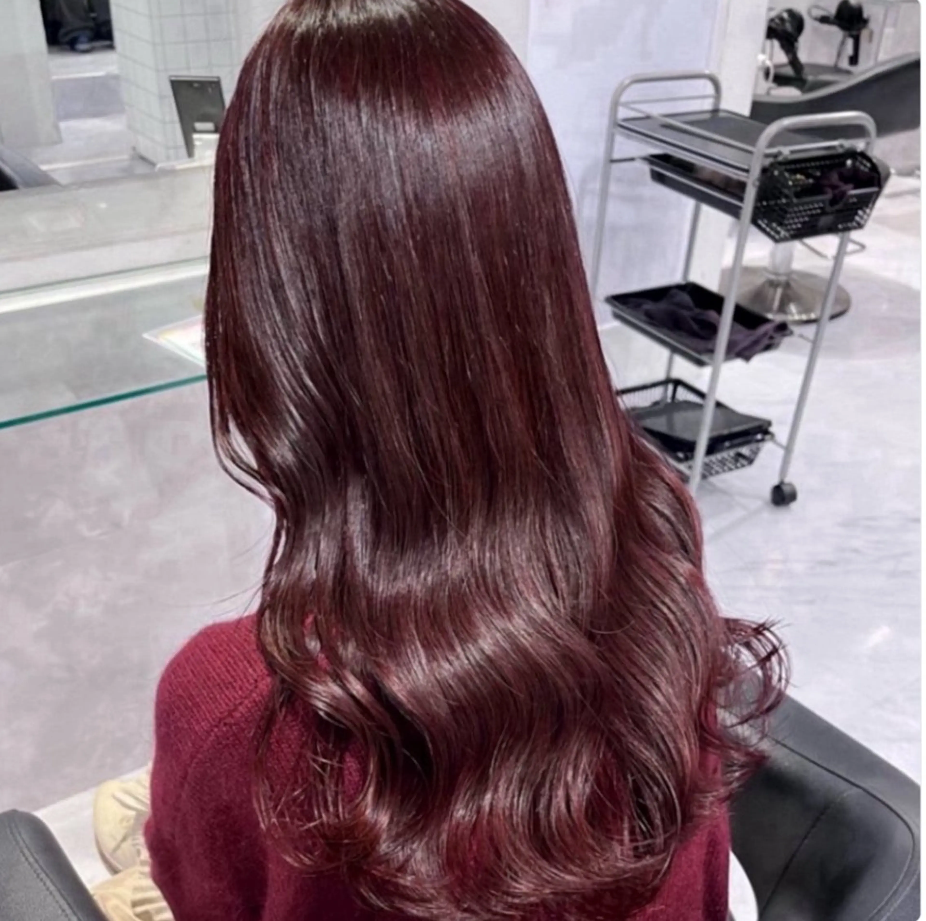 ロング カラー 🫧うる艶トレンド 🫧透明感カラーのヘアスタイル