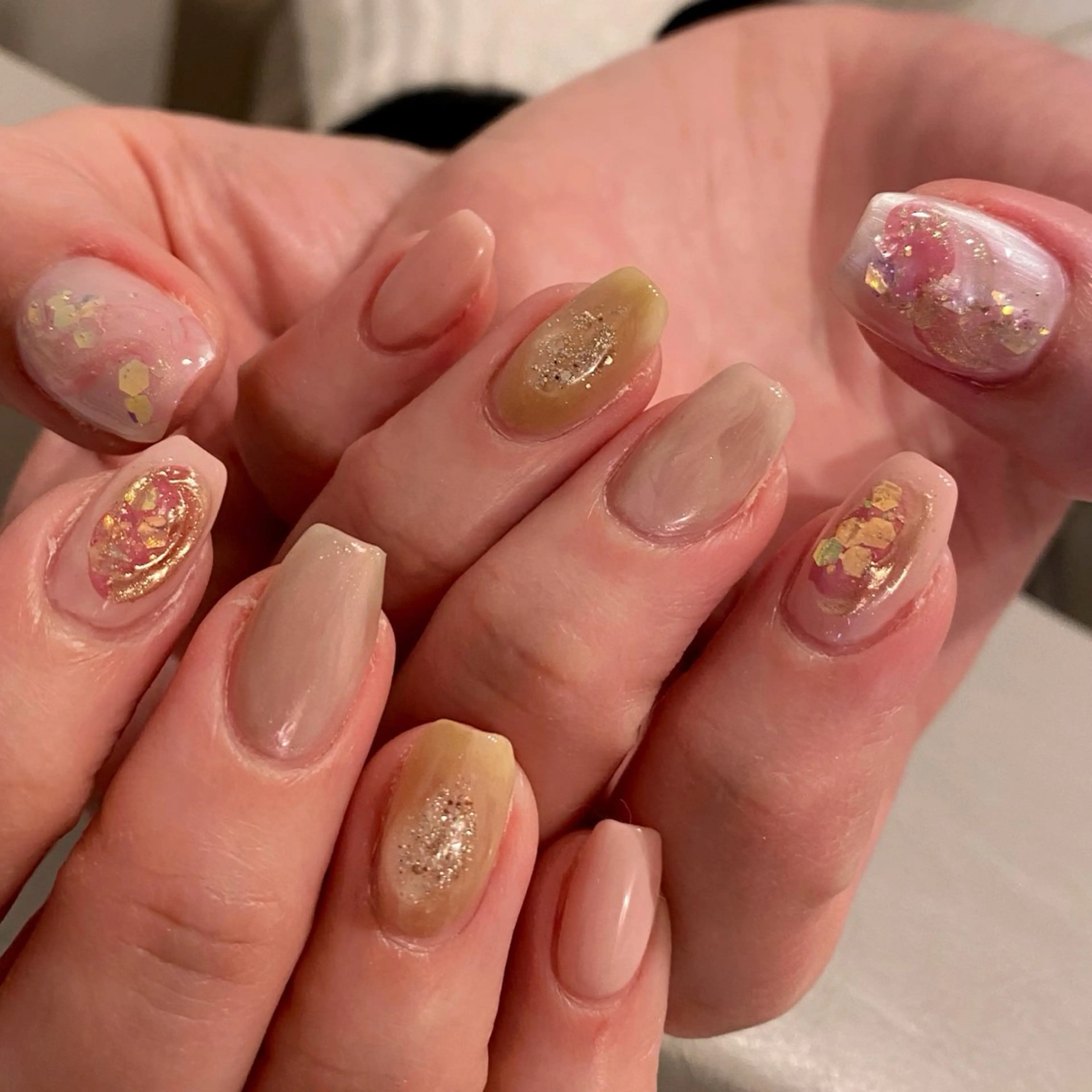 ネイル ニュアンスネイル 春ネイル amuse 手書きニュアンスのネイルデザイン