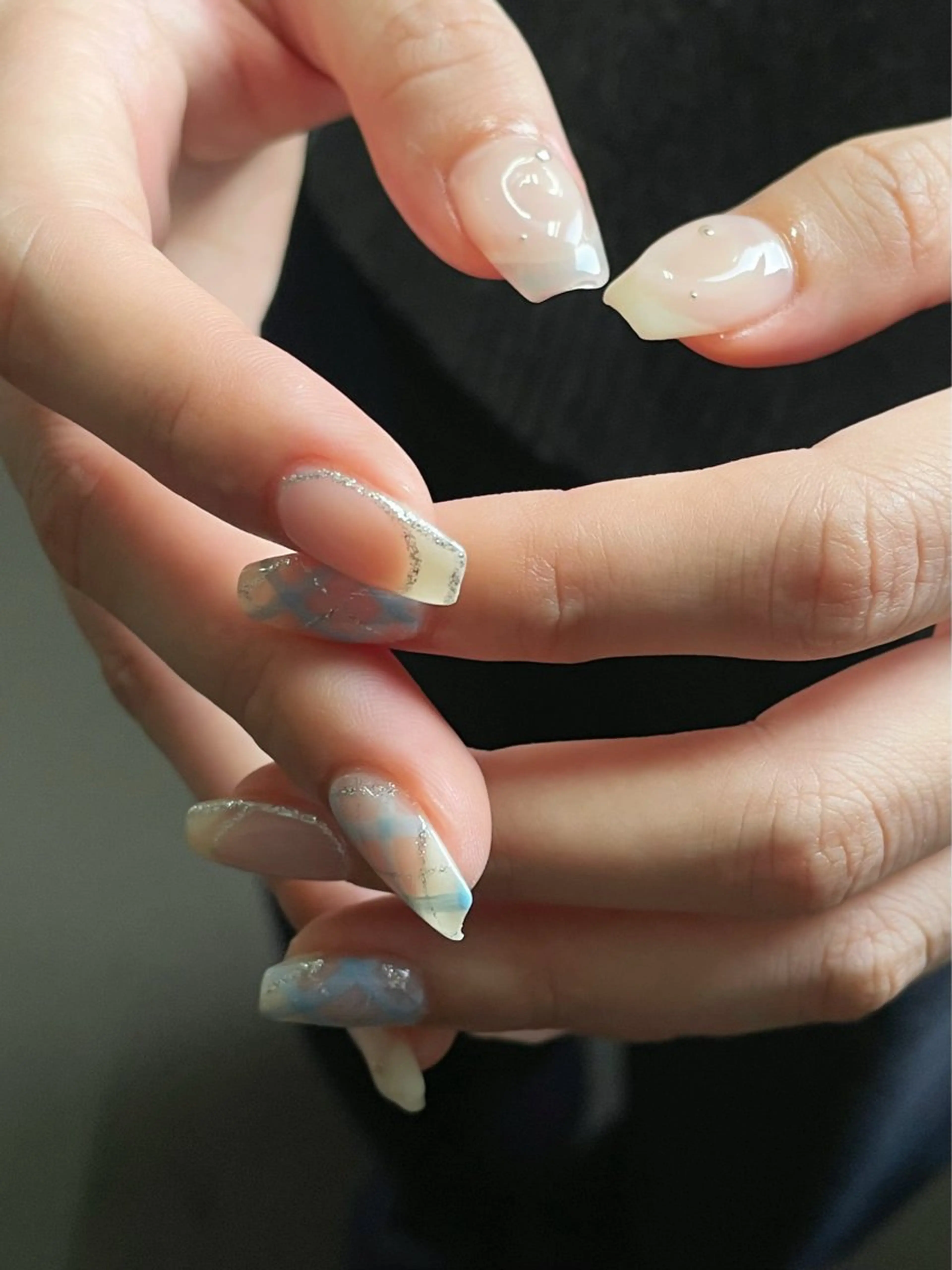 ネイル 水色 ハンドネイル F room 表参道のネイルデザイン