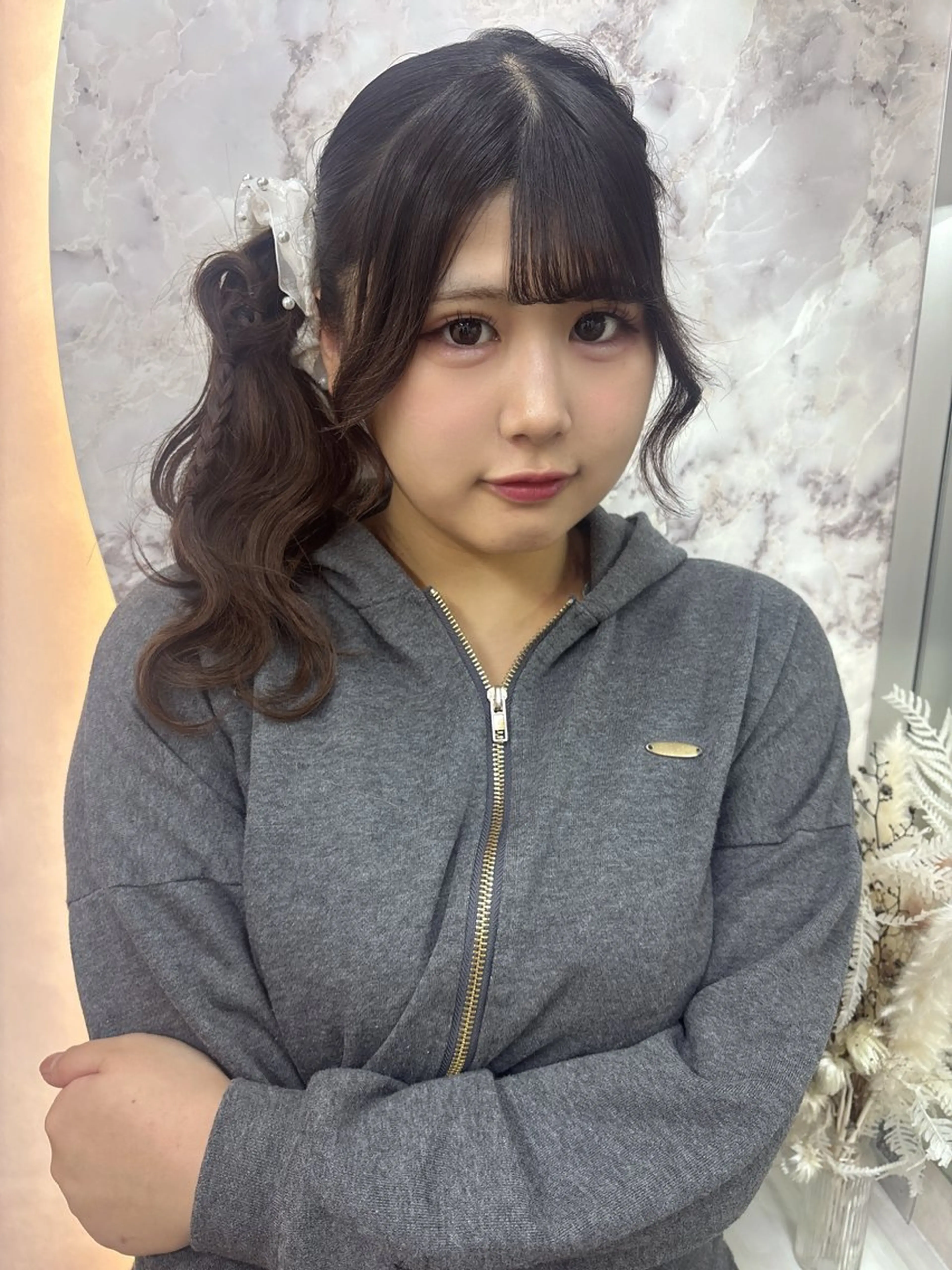 セミロング ヘアアレンジ ポニーテール 🎀asumi/大宮 /ブリーチモデル🎀のヘアスタイル