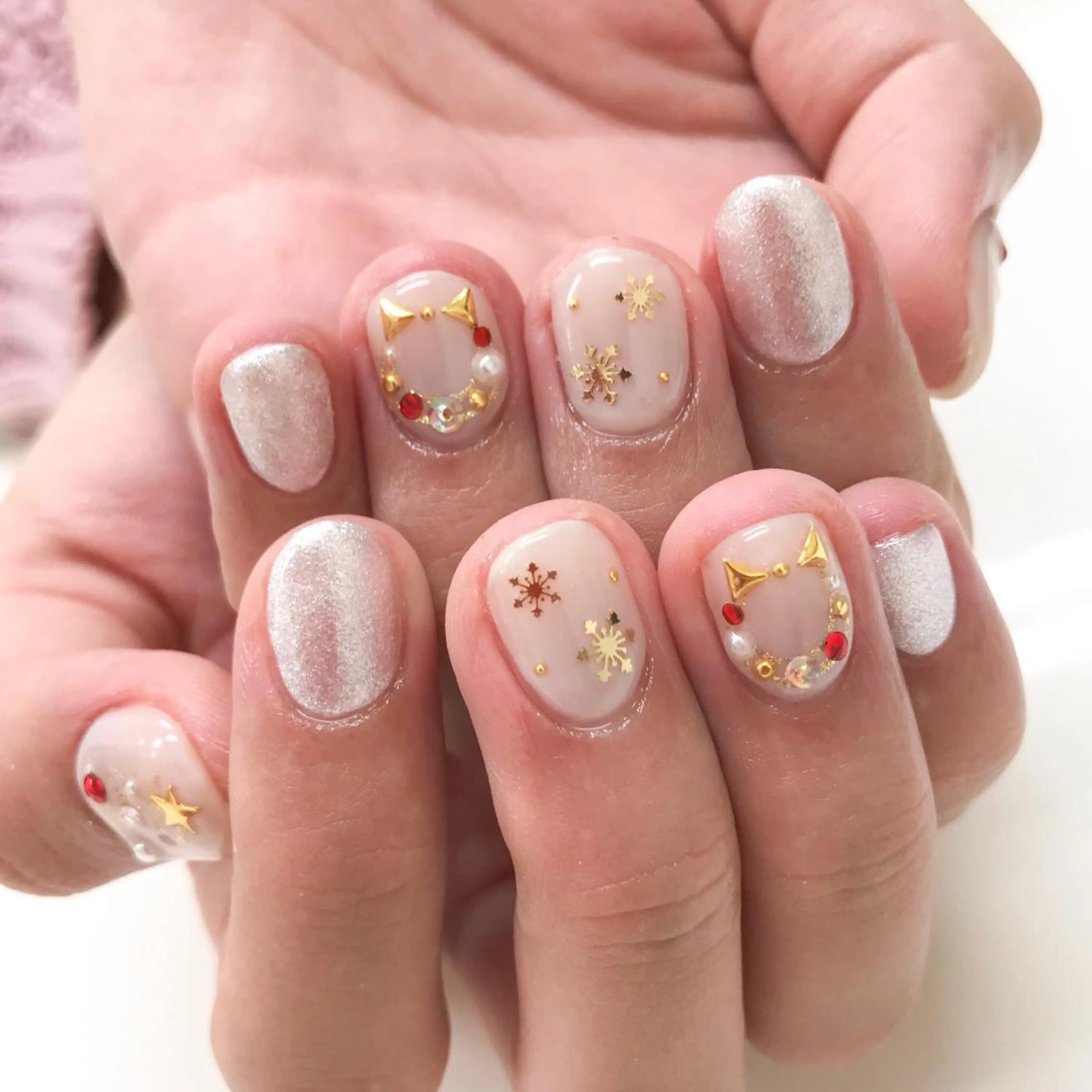 ネイル ハンドネイル Hisaka Mikiのネイルデザイン