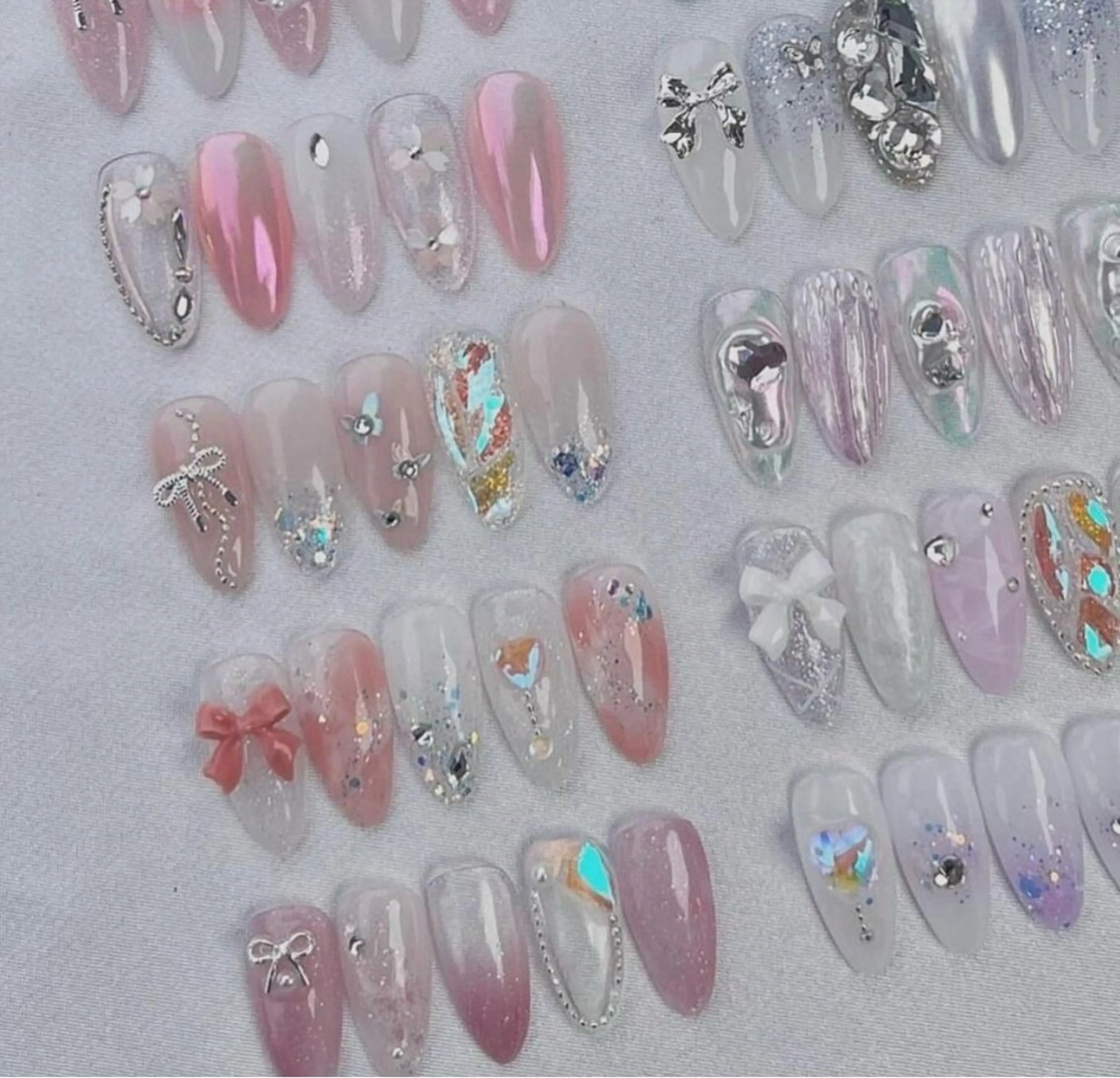 ネイル 大塚眉毛|ハンドケア |肌管理の眉毛・アイブロウイメージ